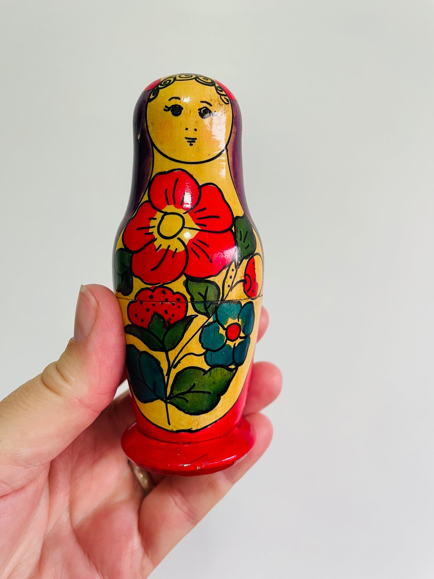 Russian Matryoshka Nesting Dolls - Set of 3 Dolls