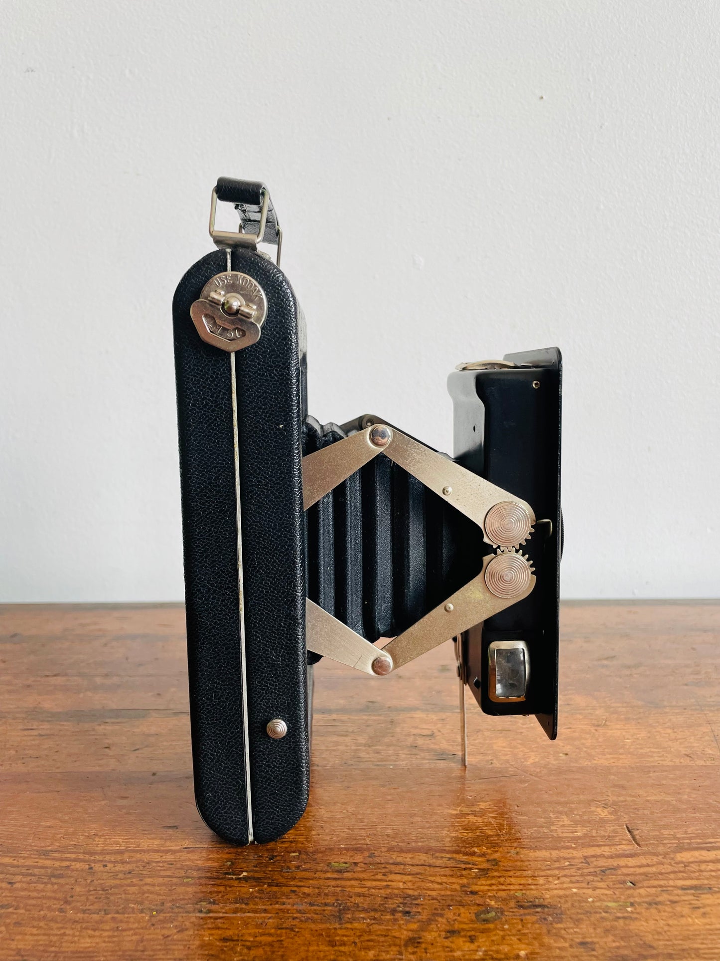 1930s Jiffy Kodak Six-16 Accordion Lens Camera - Made in Canada by Canadian Kodak Company - Comes with Original Box & Instruction Booklet