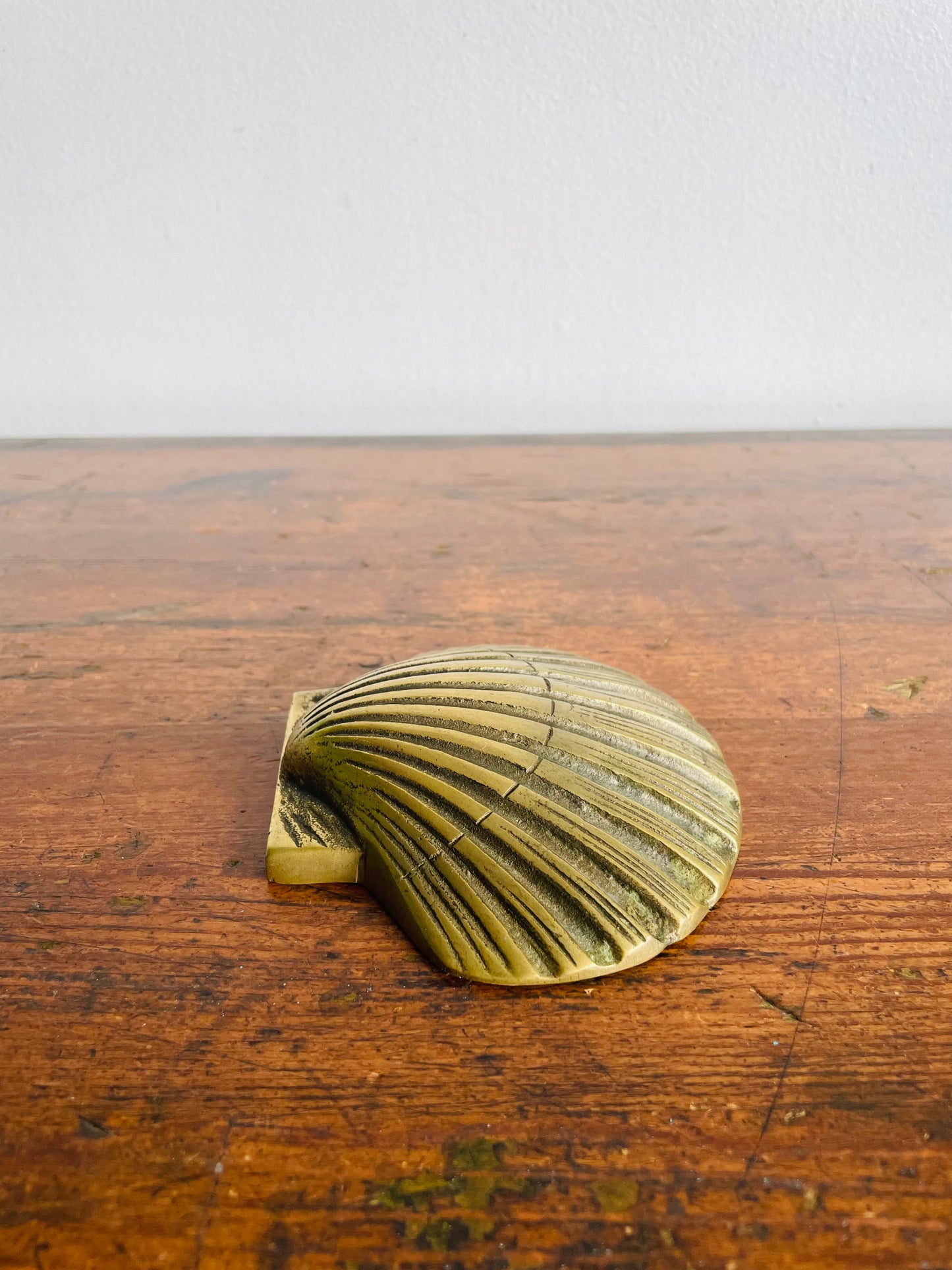 Vintage Brass Clam Shell Seashell - Pier 1 Imports - Made in Korea - Includes Screws & Ledge - Might Originally Be A Bookend?
