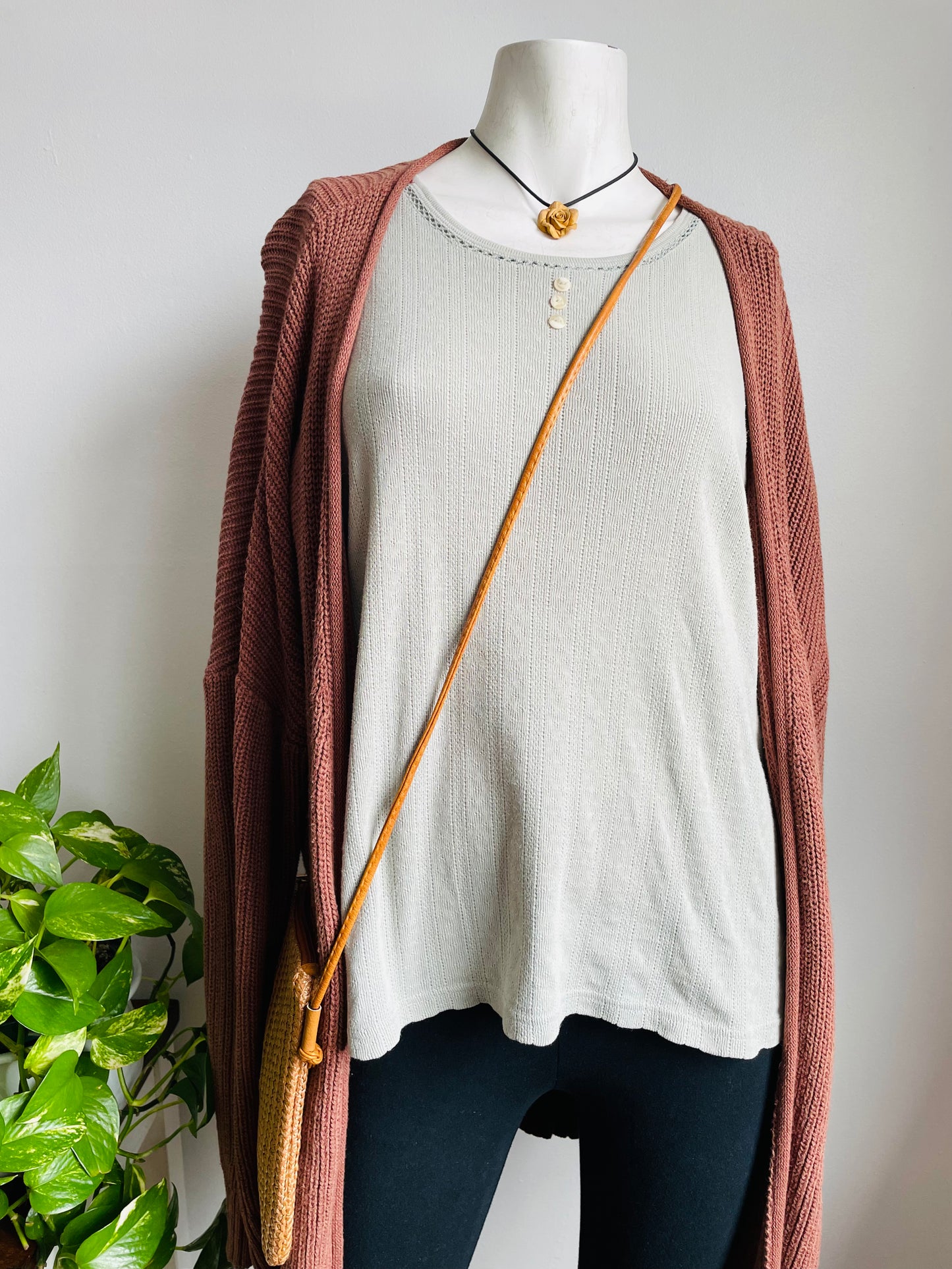 Oblige 100% Cotton Sage Green Cottagecore T-Shirt - Made in Hong Kong - Size Small