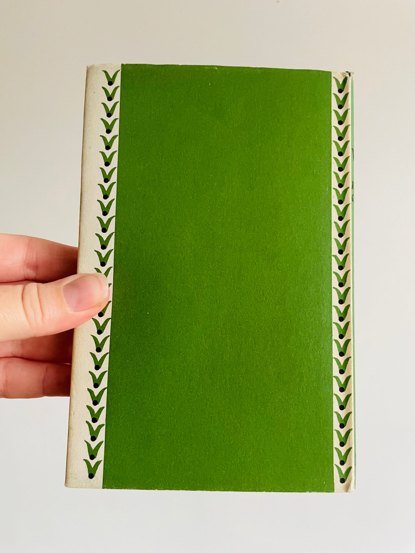 The Wind in the Willows by Kenneth Grahame Hardcover Book (1965)