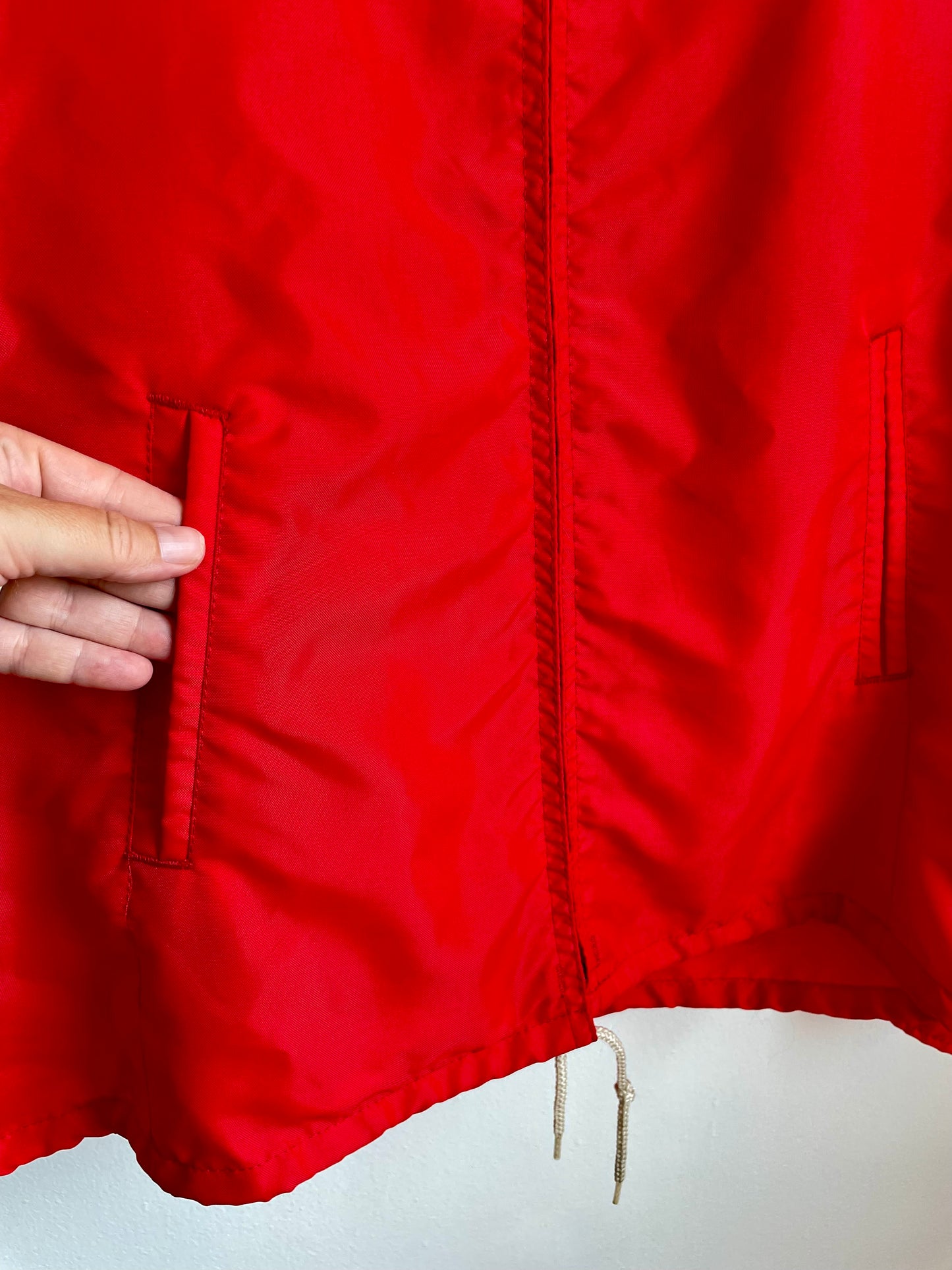 1975 General Motors Red Windbreaker Jacket - Avon Sportswear Toronto - Men's Size Large - GM 75