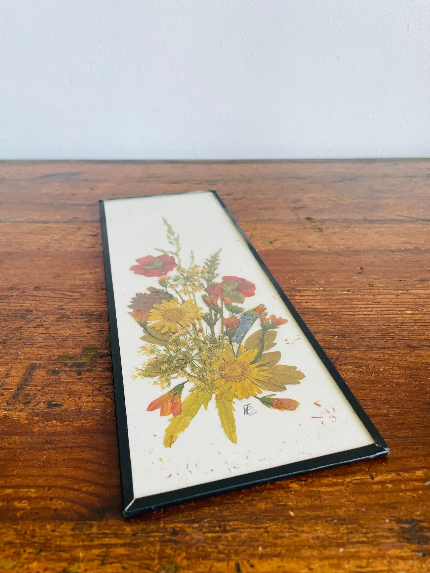 Vintage Canadian Wildflowers Meadowcharm Pressed Dried Flowers Picture - Artist Signed - Made in Canada