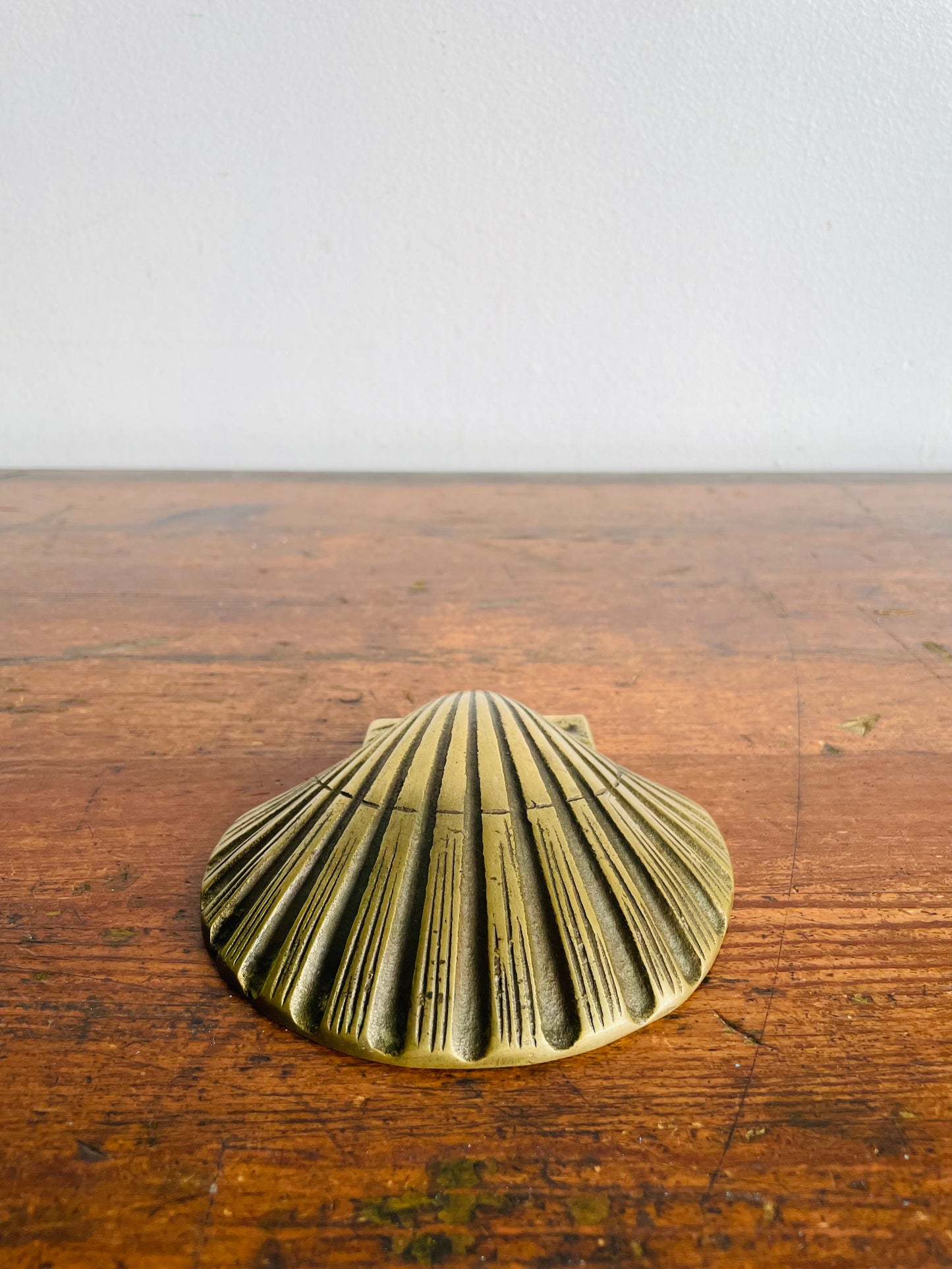 Vintage Brass Clam Shell Seashell - Pier 1 Imports - Made in Korea - Includes Screws & Ledge - Might Originally Be A Bookend?