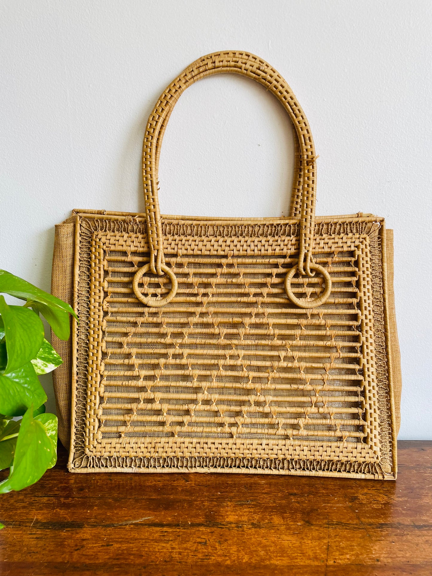 Woven Straw Rattan with Mesh Sides Purse