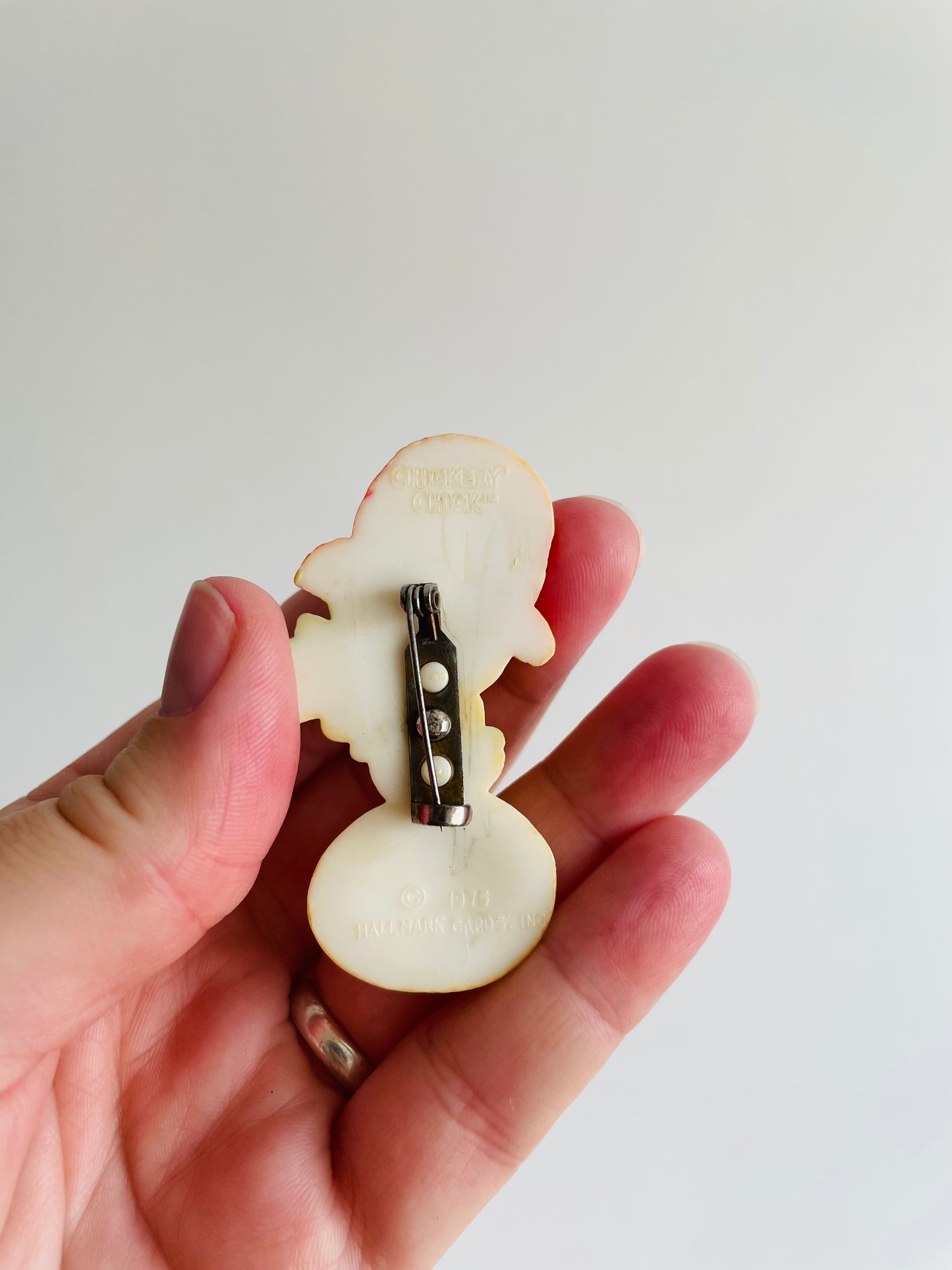 Easter Holiday Pin - Chick Standing on Egg with Flowers - Chickery Chick Hallmark Cards 1975