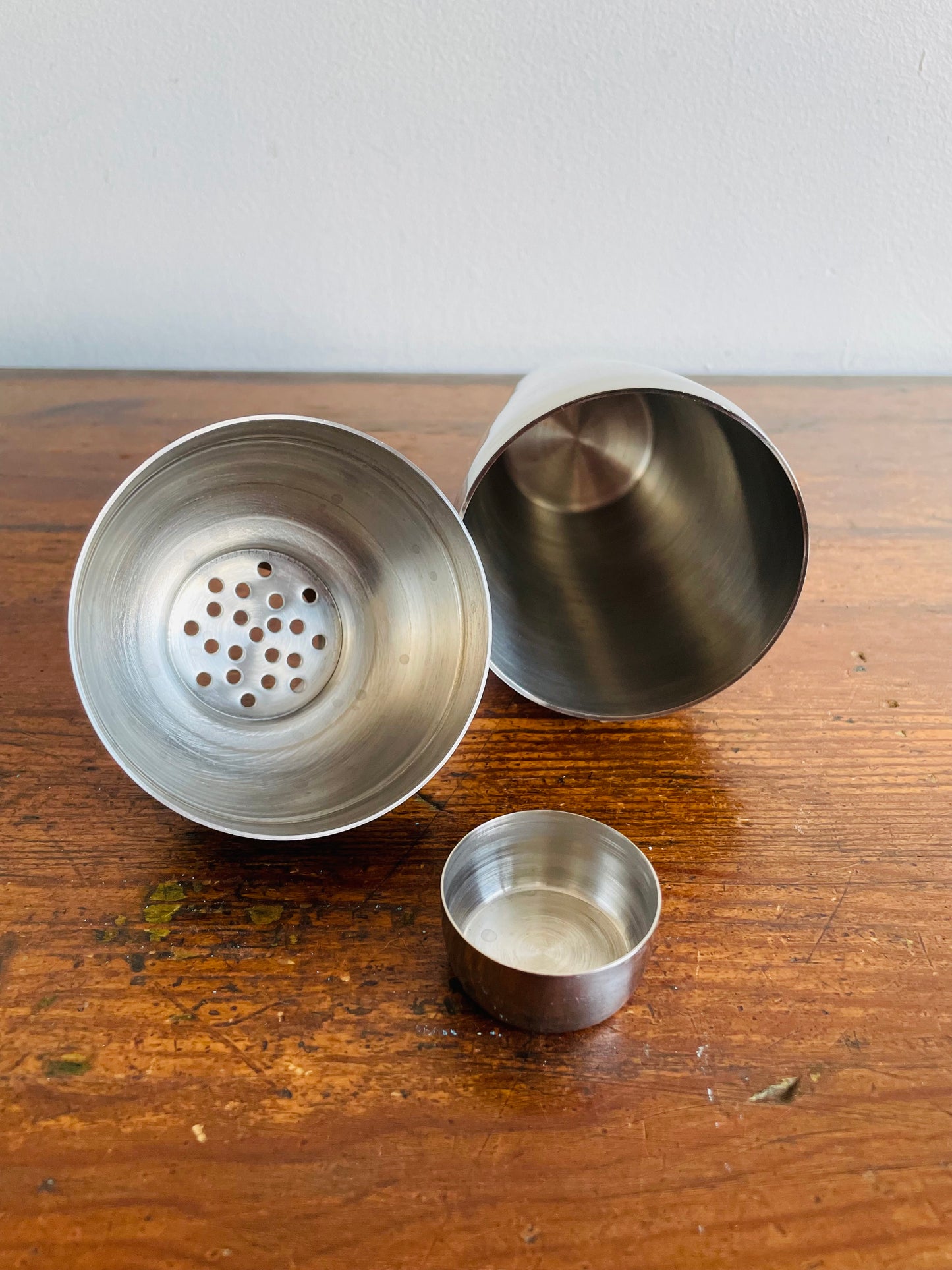 Stainless Steel Martini / Cocktail Shaker Cup with Built-In Strainer - Made in Korea