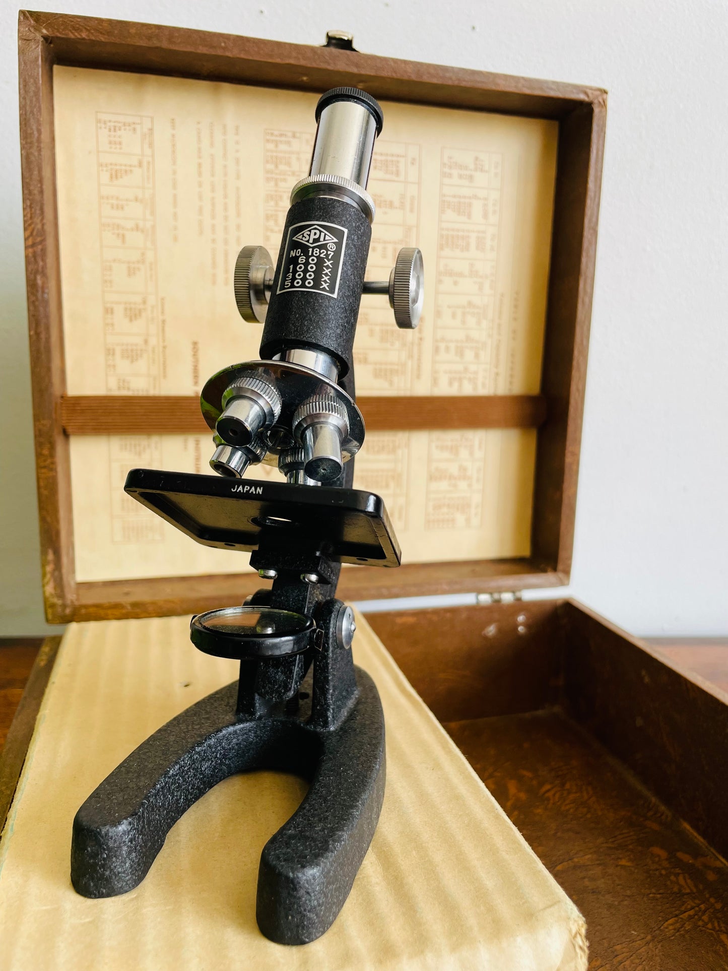 1956 SPI No. 1827 Deluxe Microscope Set in Carry Case - Includes Slides & Book - Made in Japan