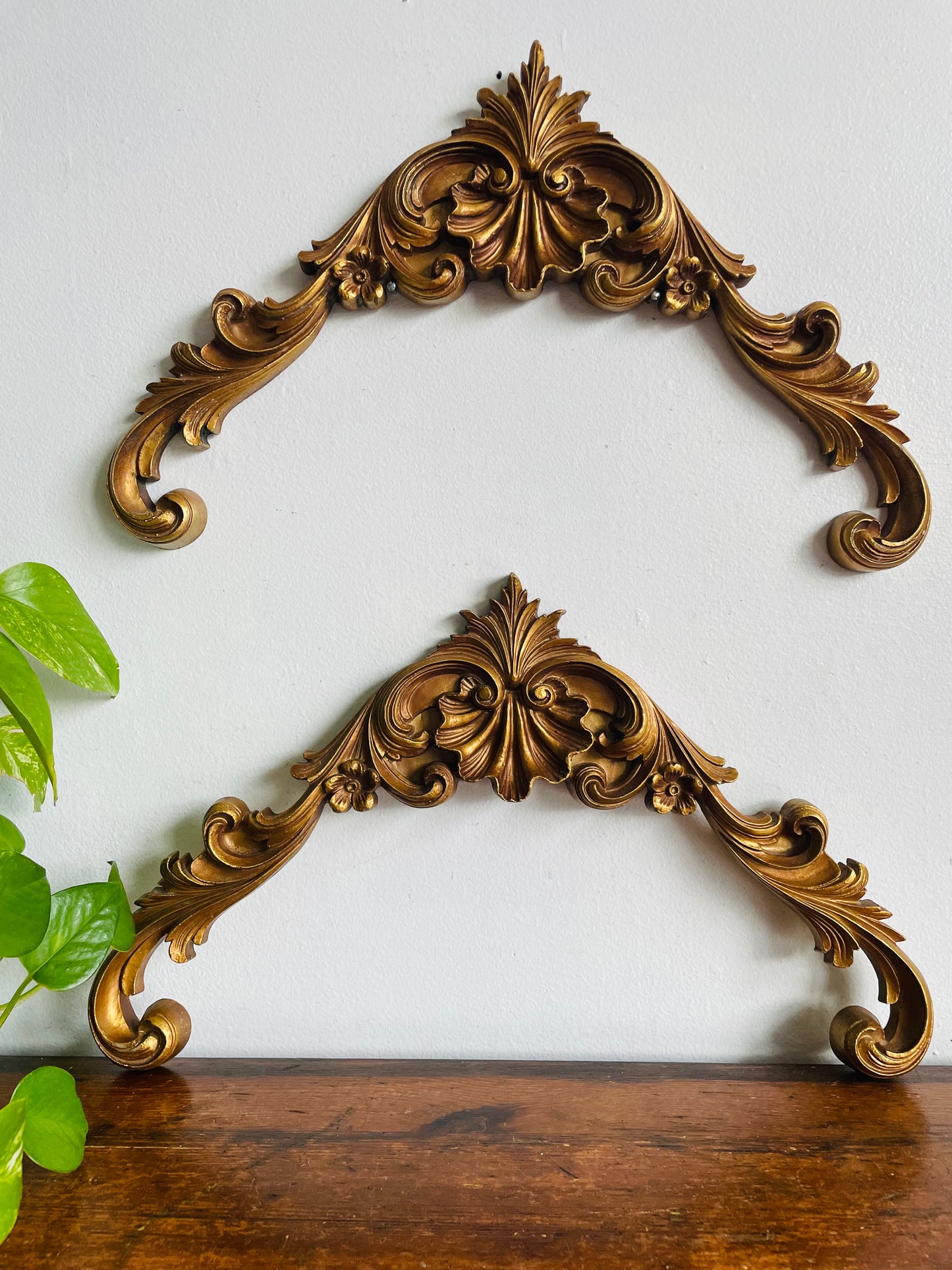 Vintage Ornate Gold Arch Filigree Decorative Pieces - Syroco / Italian Rococo Style - Set of 2 - Great DIY Project Pieces - Wall Decor, Mantle, Shelf, Etc.