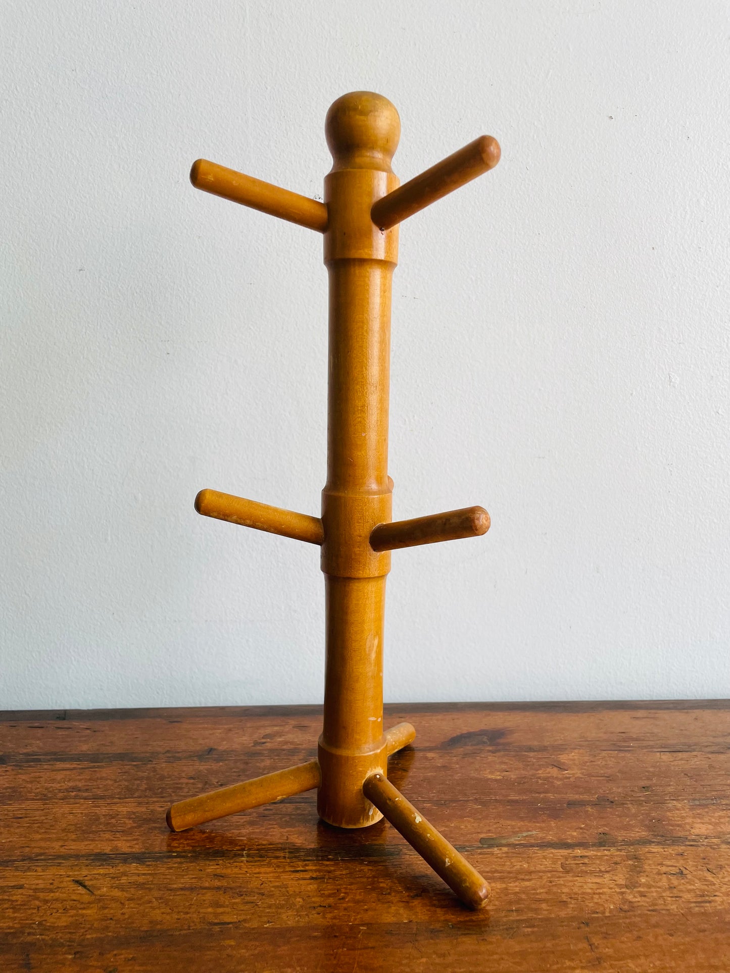 Wood Mug Tree Holder Rack with 6 Arms