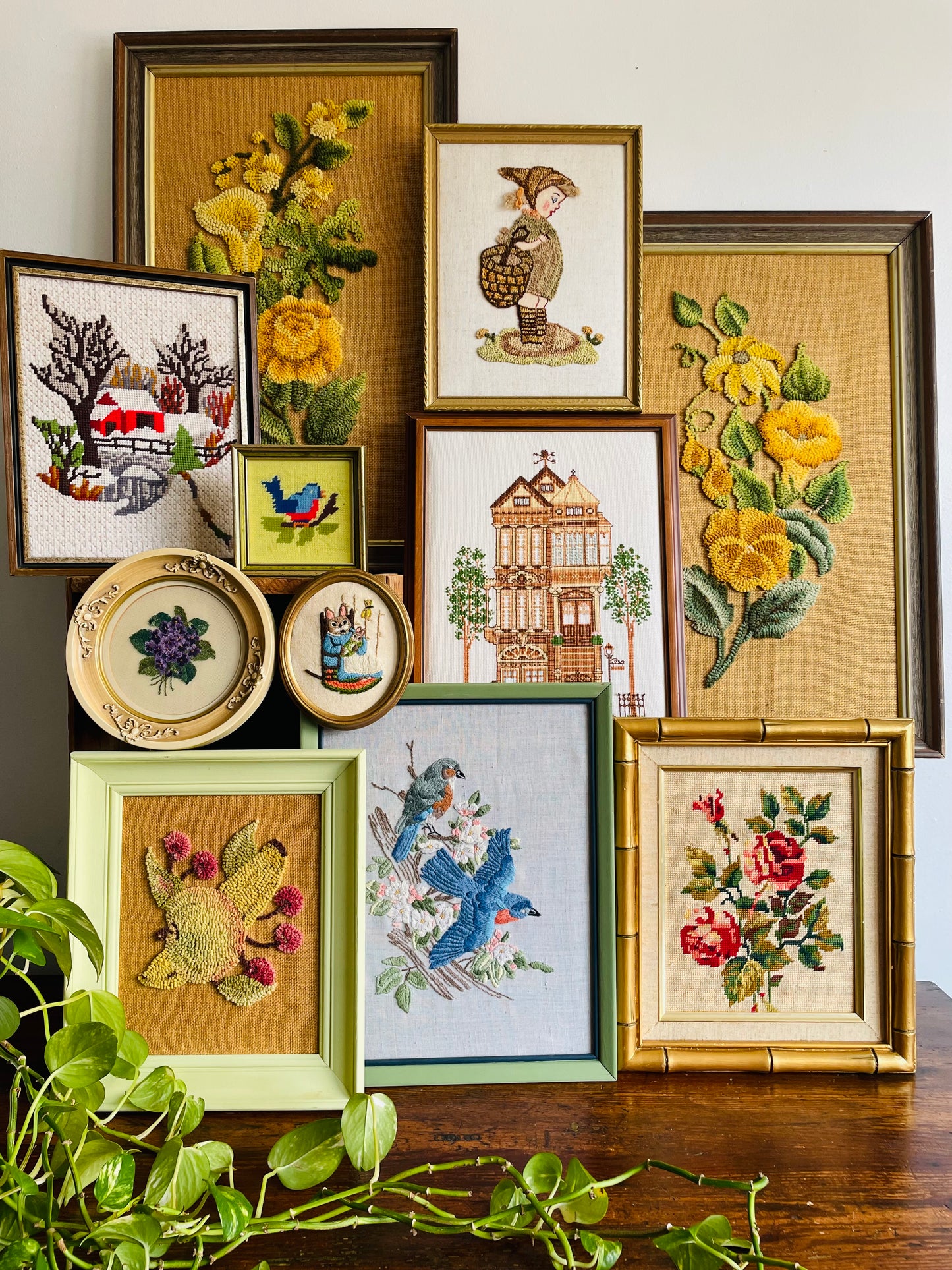 Rose Flowers Embroidery Picture in Gold Bamboo-Style Frame