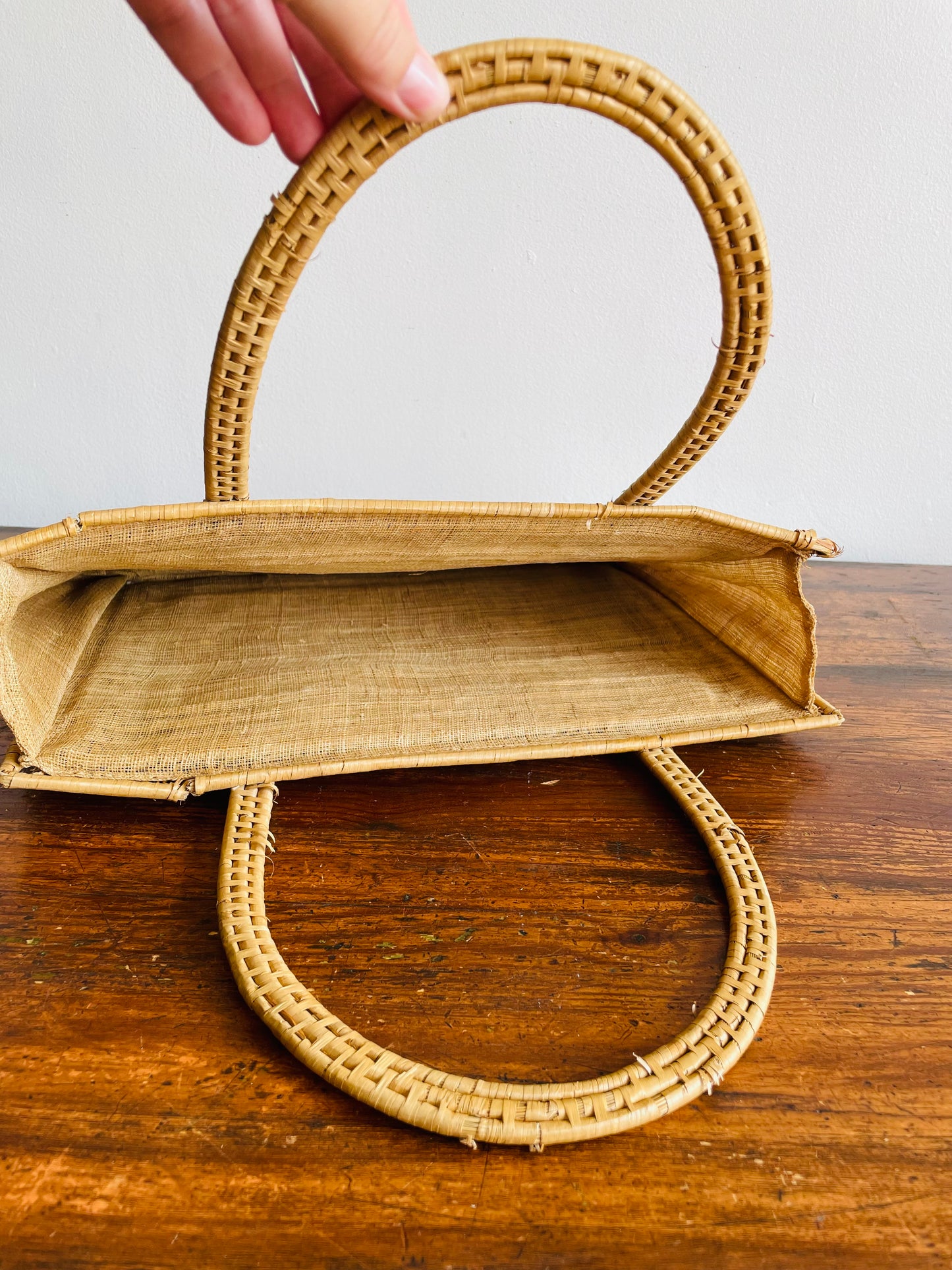 Woven Straw Rattan with Mesh Sides Purse