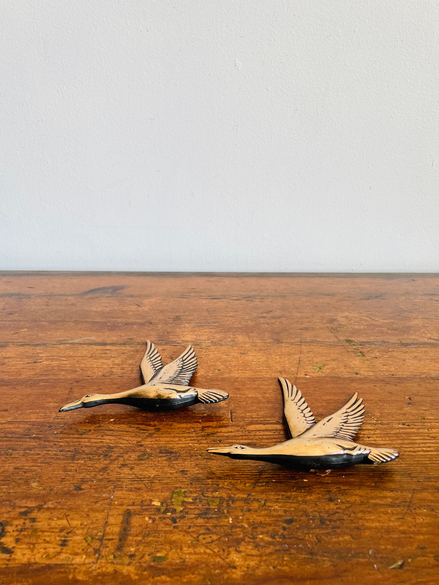 Vintage Birds in Flight Decal Figurines - Set of 2