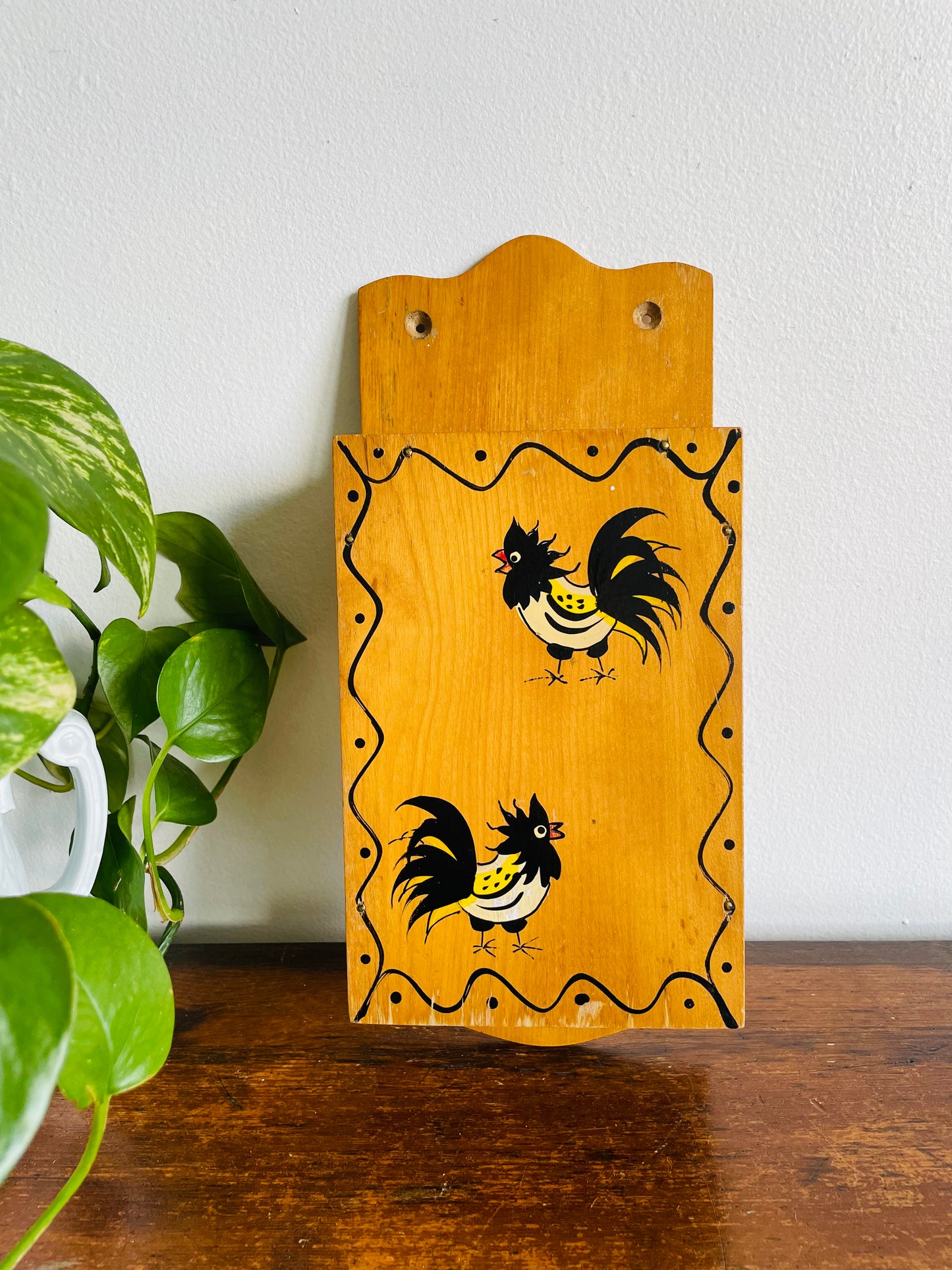 Woodpecker Woodware Hand Painted Rooster Wall Mounted Knife Holder - Made in Japan
