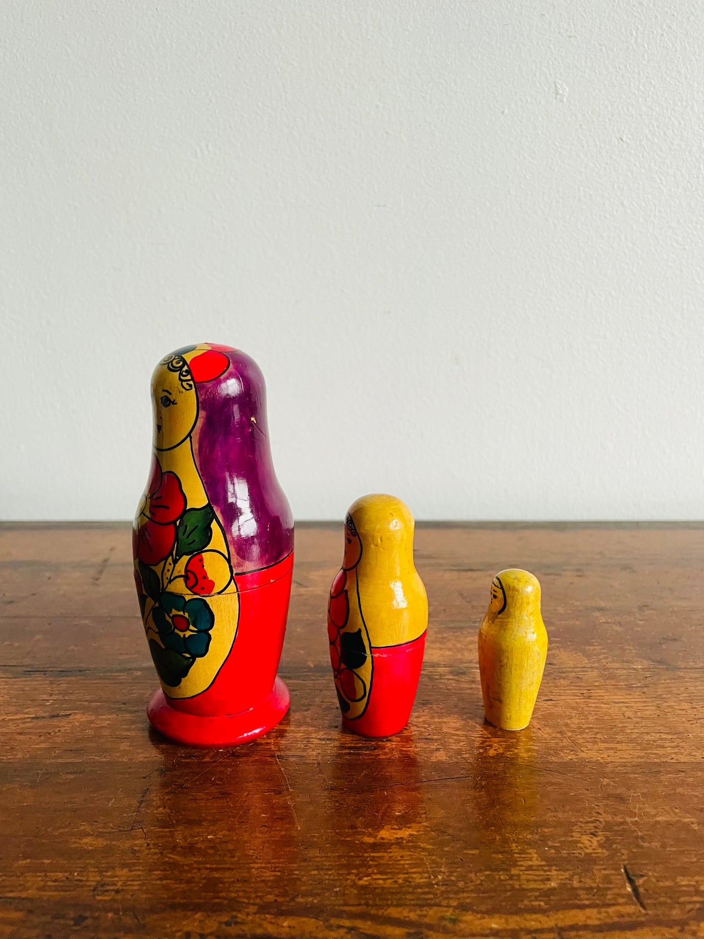Russian Matryoshka Nesting Dolls - Set of 3 Dolls