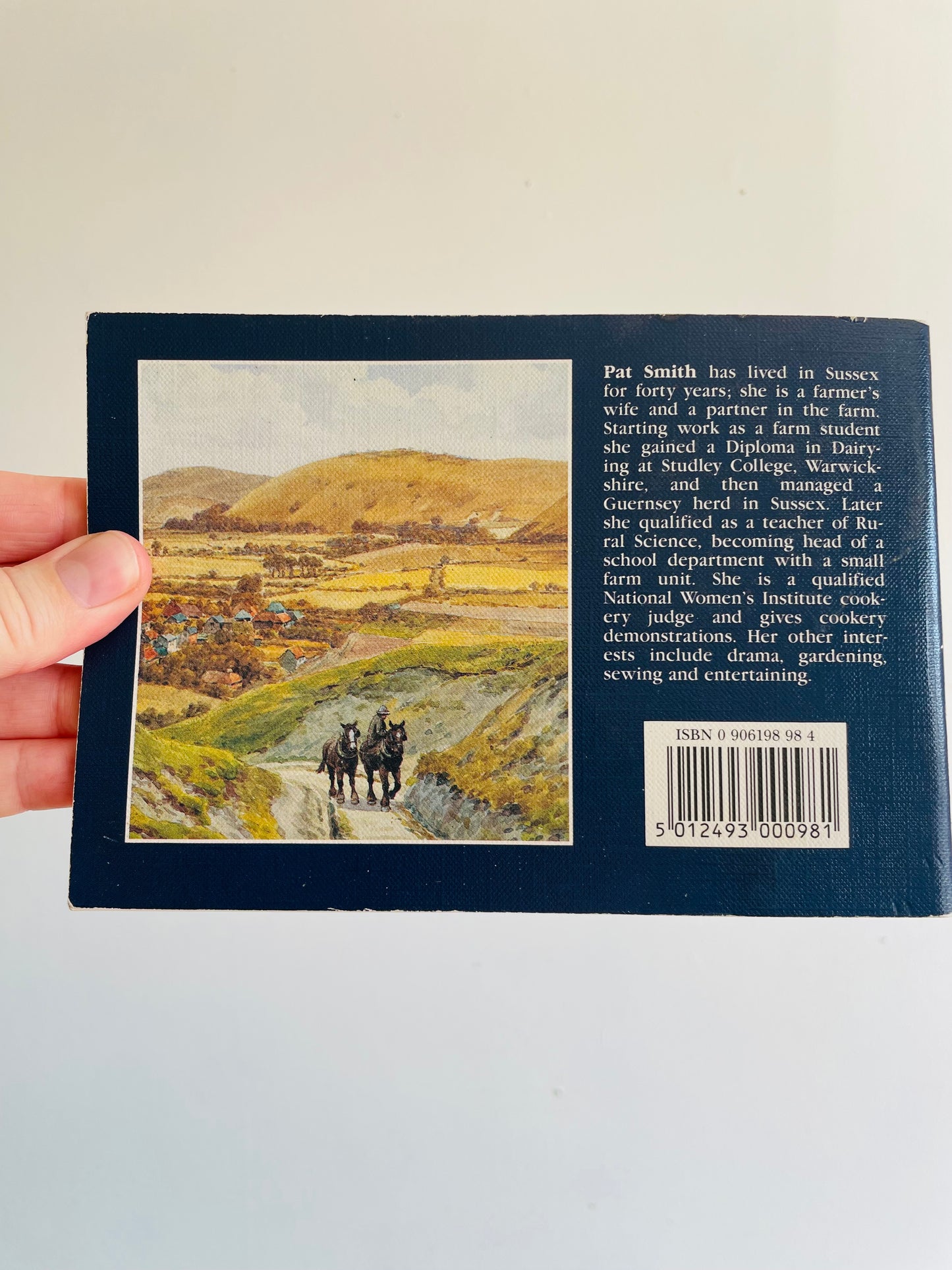 Favourite Sussex Recipes Pocket Cookbook