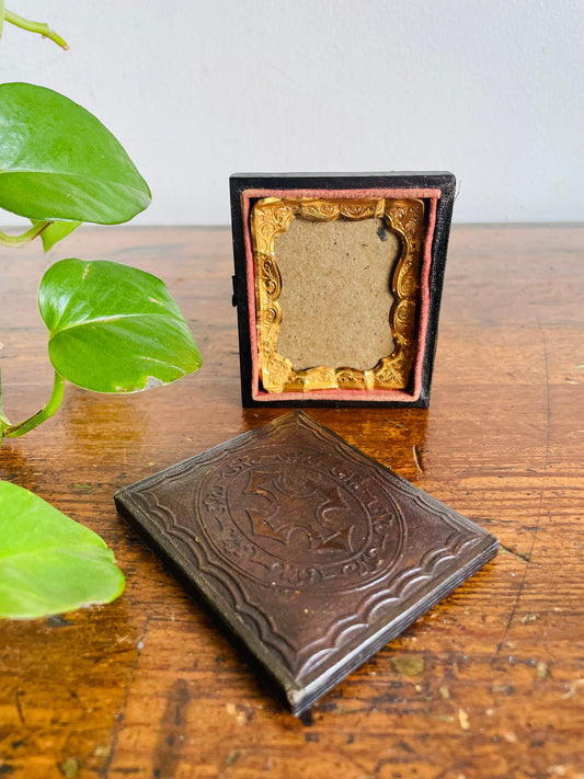 Antique 1800s Ambrotype or Daguerreotype Tintype Photo Decorative Frame Case with Tooled Leather Cross Design