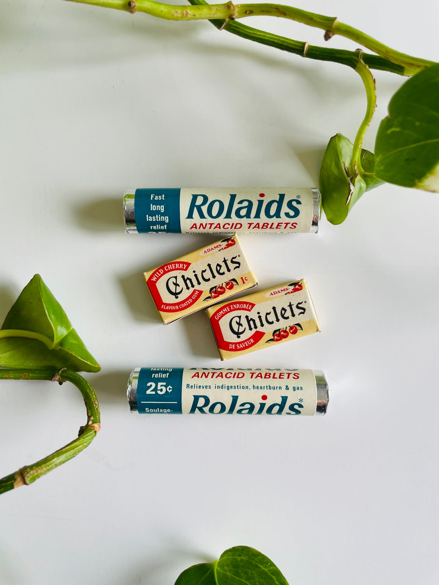Vintage Brand New Packages of Rolaids & Wild Cherry Chiclets - Fun Marketing / Advertising - Not for Consumption!