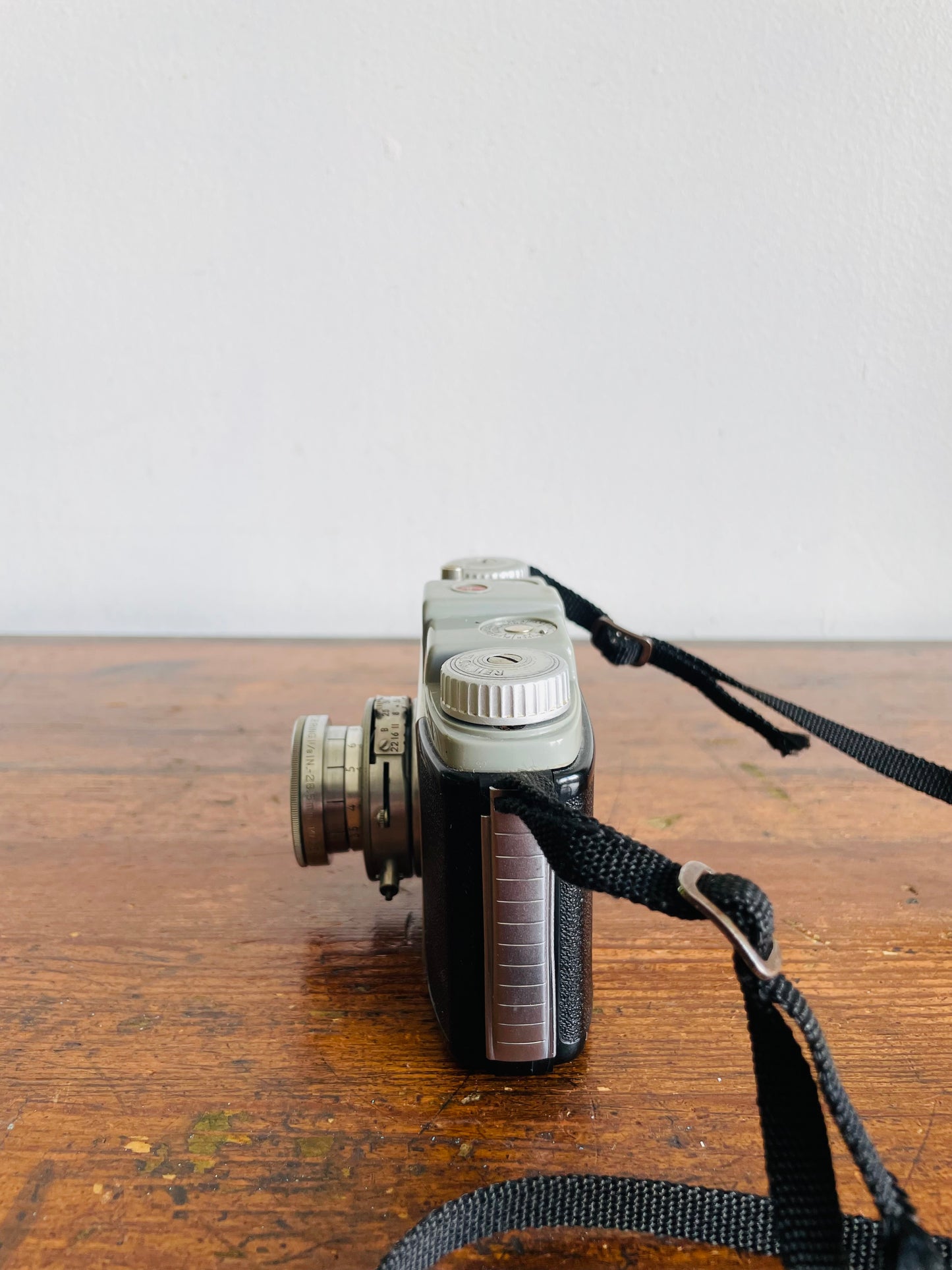 Vintage Kodak Pony 35 Camera - Anaston Lens 51mm f/4.5 - Kodak Flash 200 Shutter