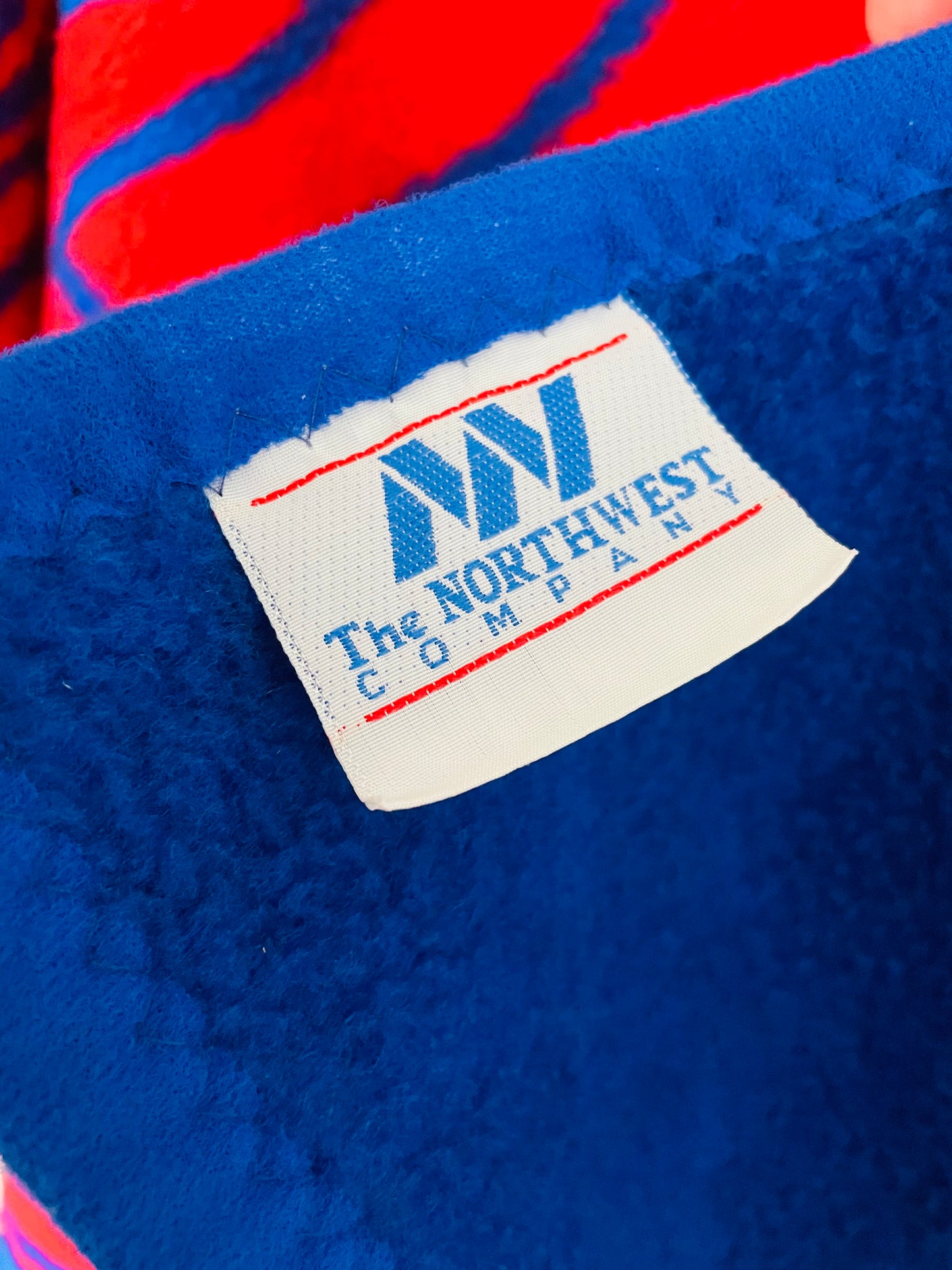 1990s The Northwest Company Buffalo Bills NFL Super Soft Red & Blue Fleece Reversible Stadium Throw Blanket