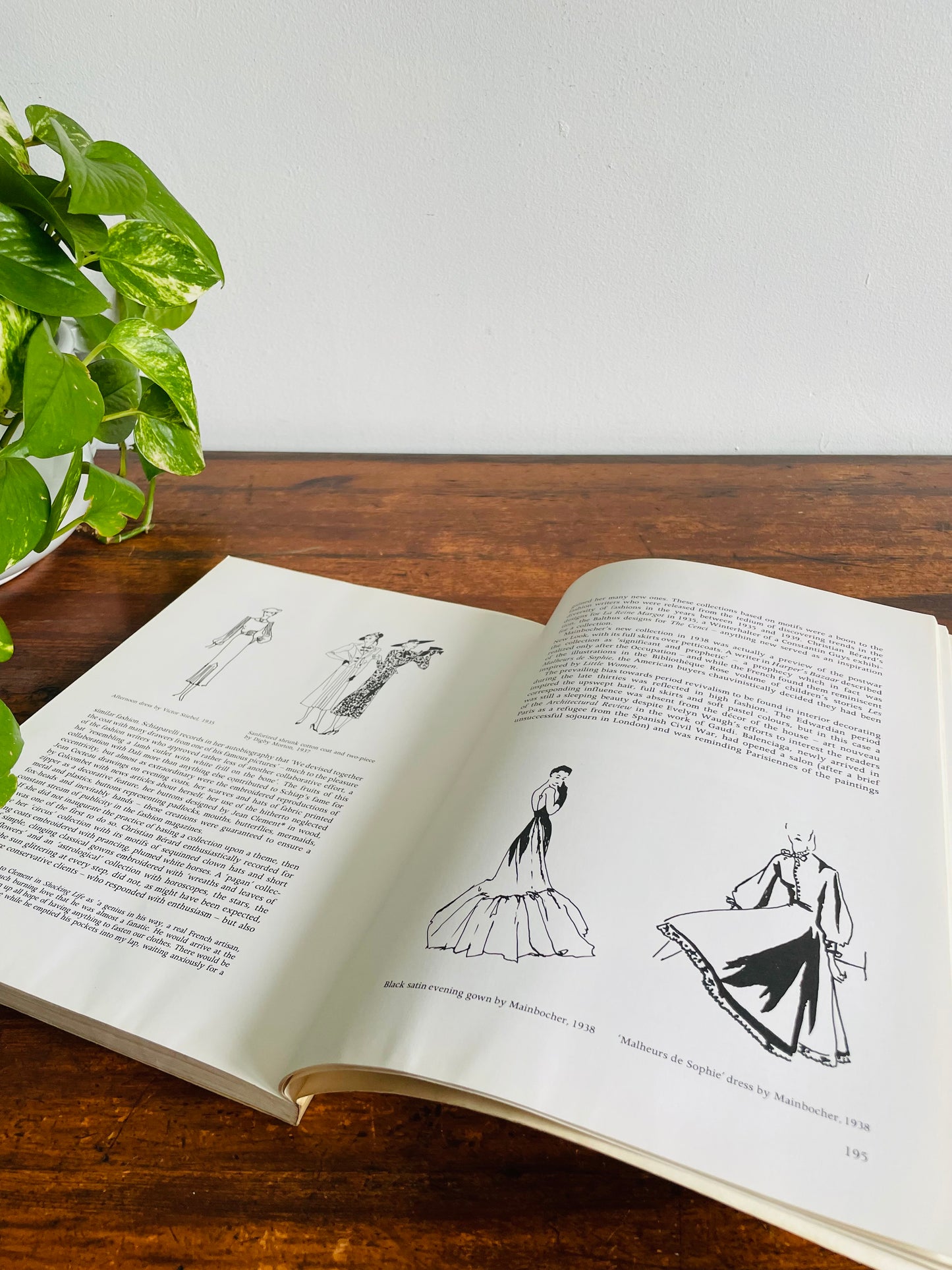 The Decorative Thirties Softcover Book by Martin Battersby (1971)