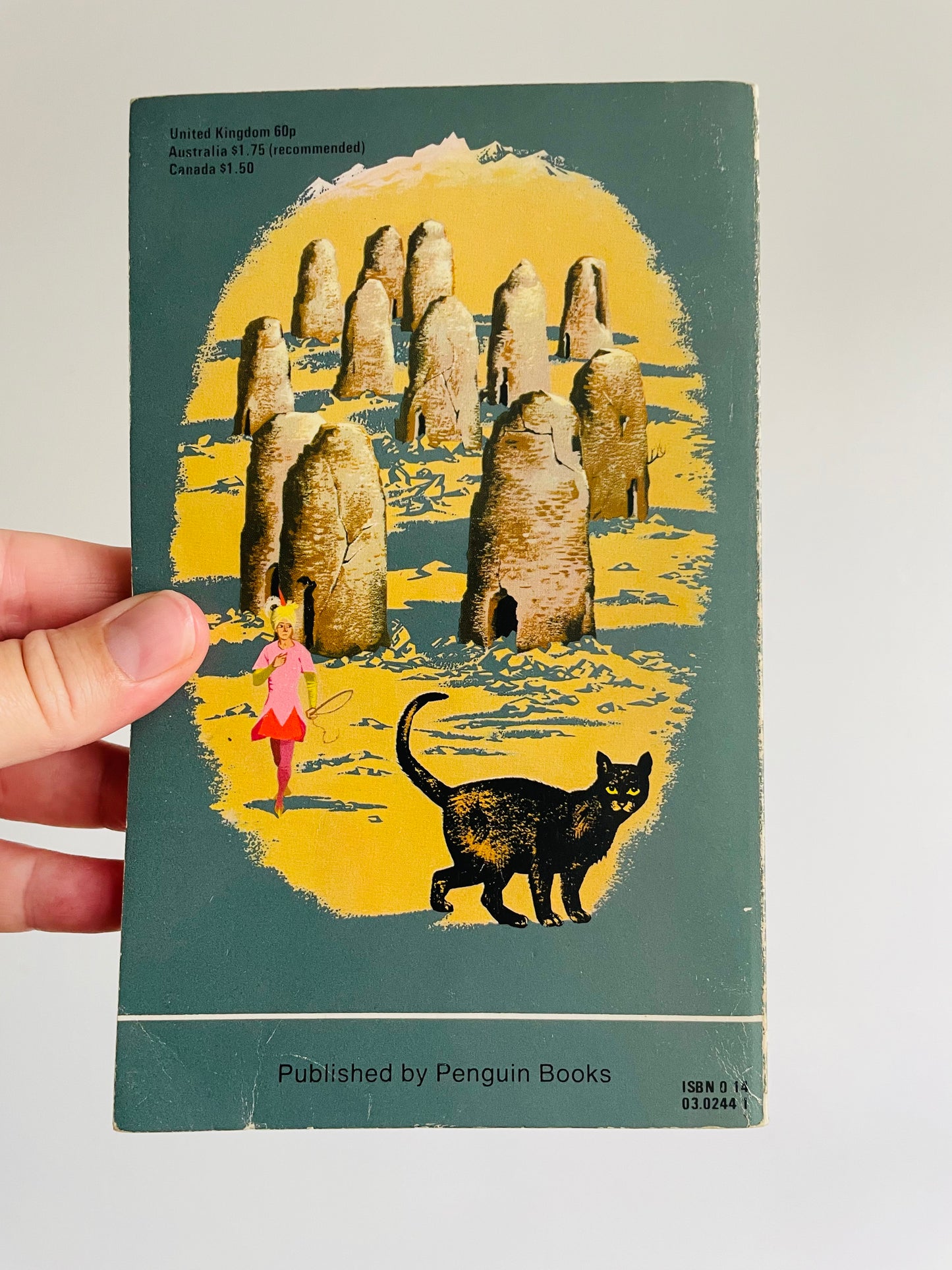 The Horse and His Boy Paperback Puffin Book by C. S. Lewis Illustrated by Pauline Baynes (1978)