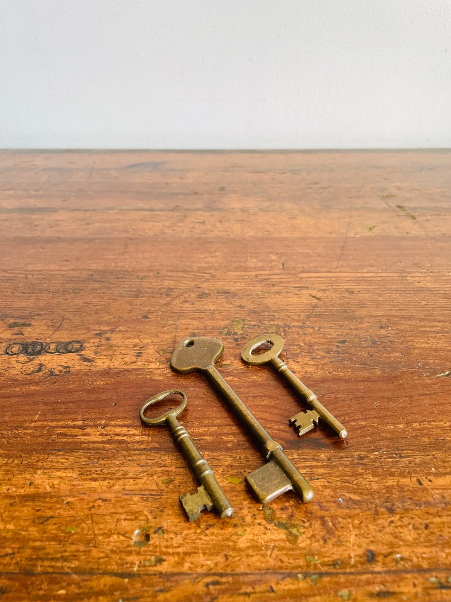 Vintage Collection of Solid Brass Skeleton Keys - Set of 3