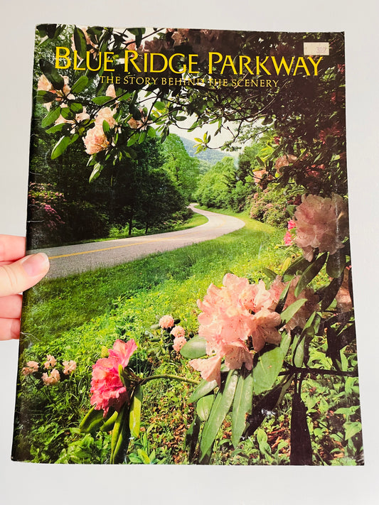 Blue Ridge Parkway: The Story Behind the Scenery Paperback Book (1982)