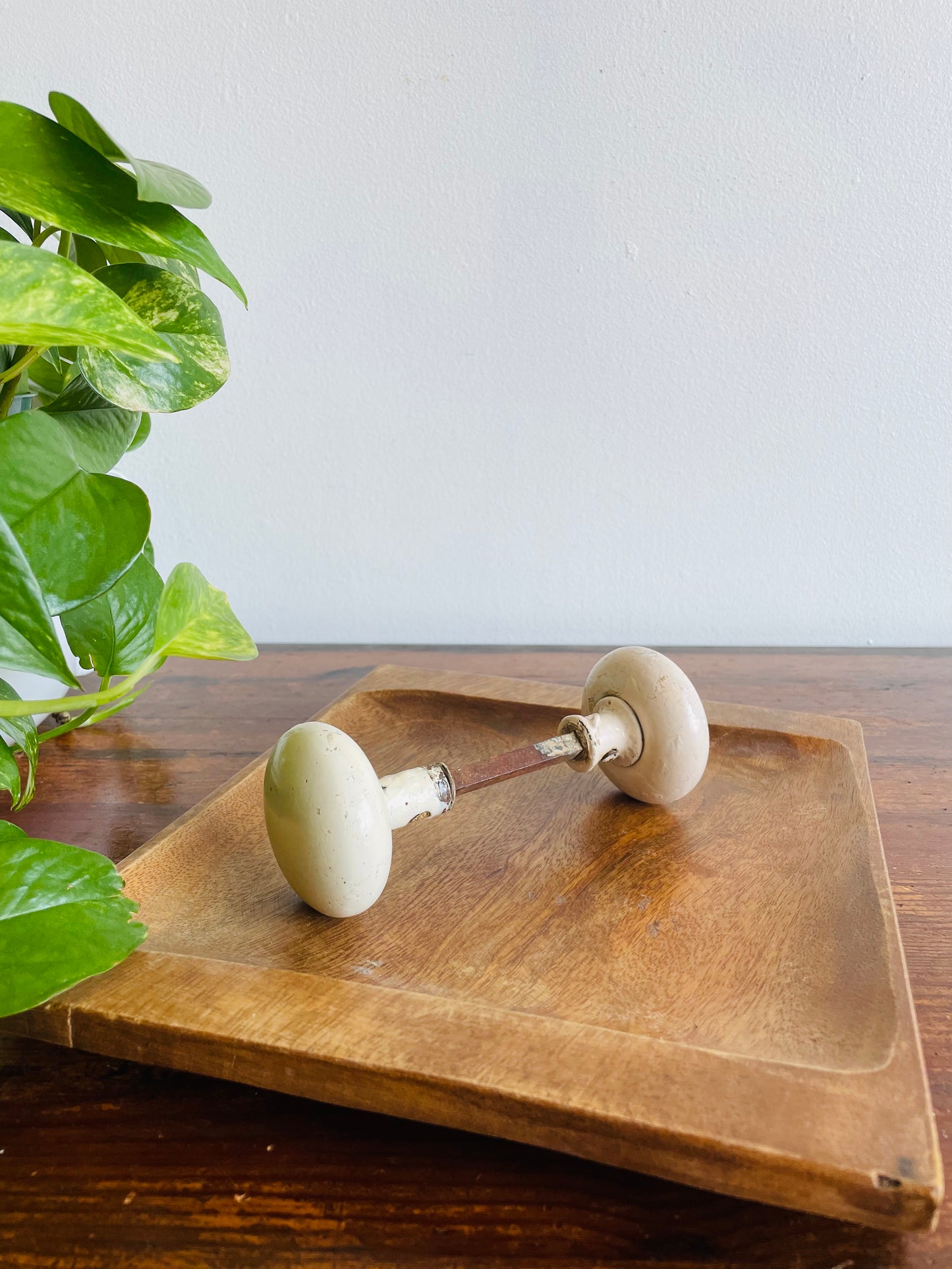 White Porcelain Door Knob Set with Connecting Spindle Shaft #2