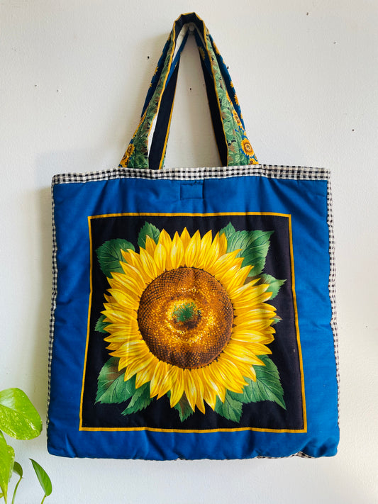 Vintage Cheerful & Bright Padded Cloth Tote Bag with Double-Sided Sunflower Design