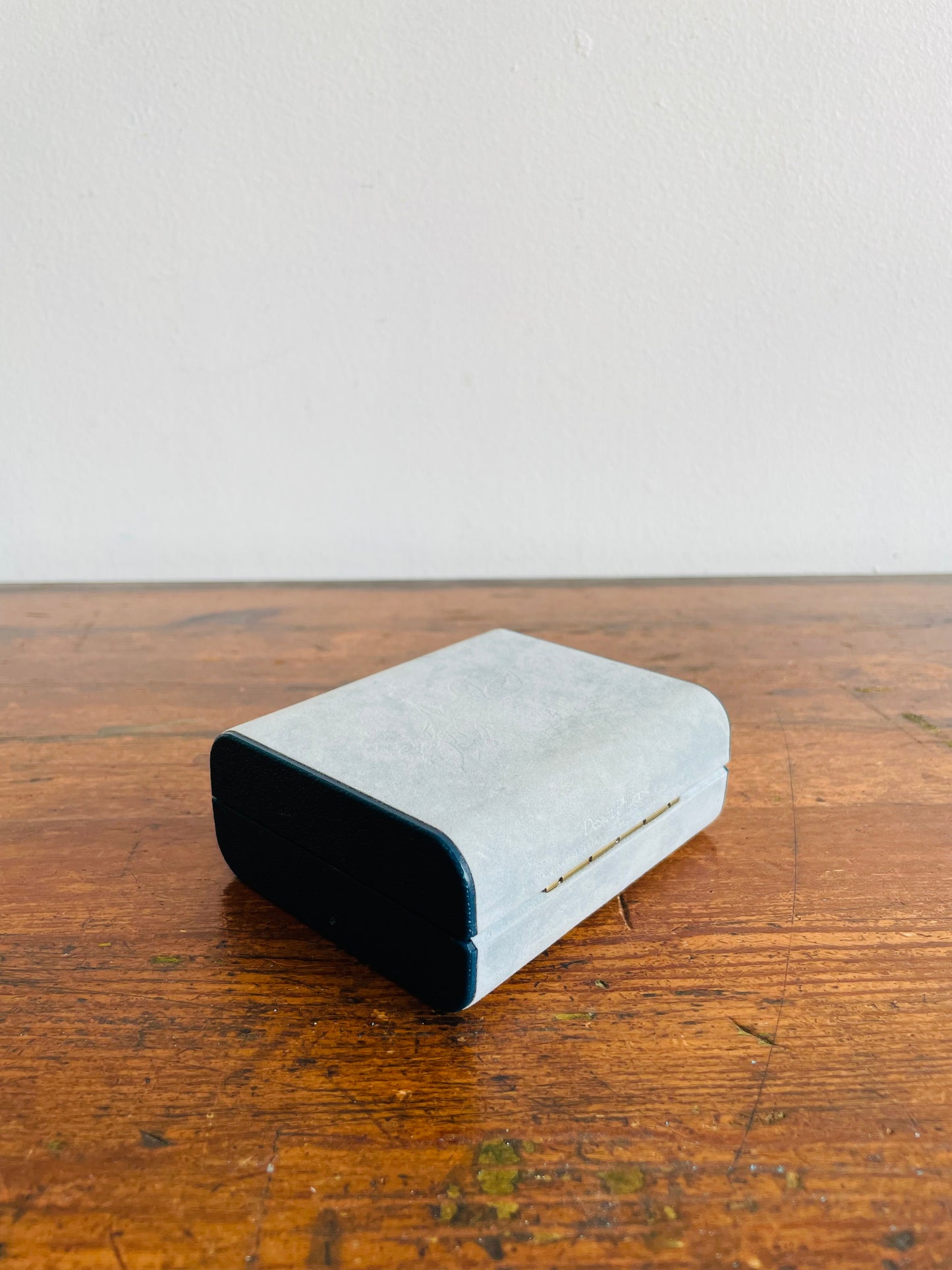 Design Philipp Hard Shell Powder Blue Velvet Jewellery Travel Case for Earrings with Rose Emblem - Has Mirror Inside & Can Hold 6 Pairs of Earrings - Made in Great Britain