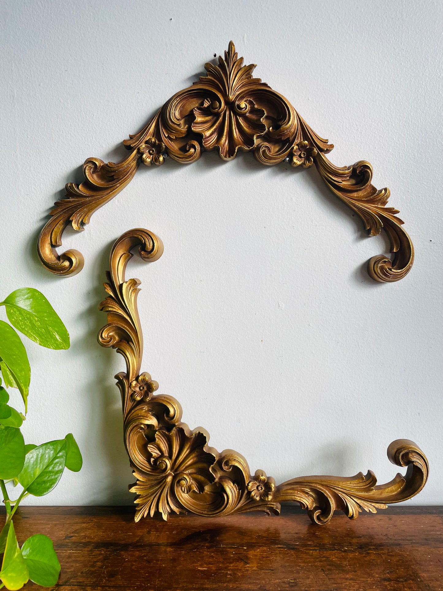 Vintage Ornate Gold Arch Filigree Decorative Pieces - Syroco / Italian Rococo Style - Set of 2 - Great DIY Project Pieces - Wall Decor, Mantle, Shelf, Etc.