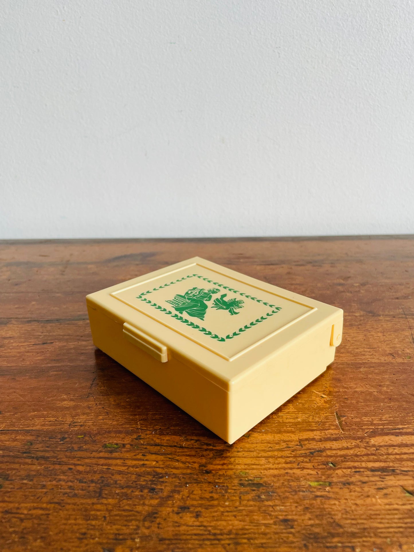 Celluloid Trinket Box with Hinged Lid & Green Grecian Design