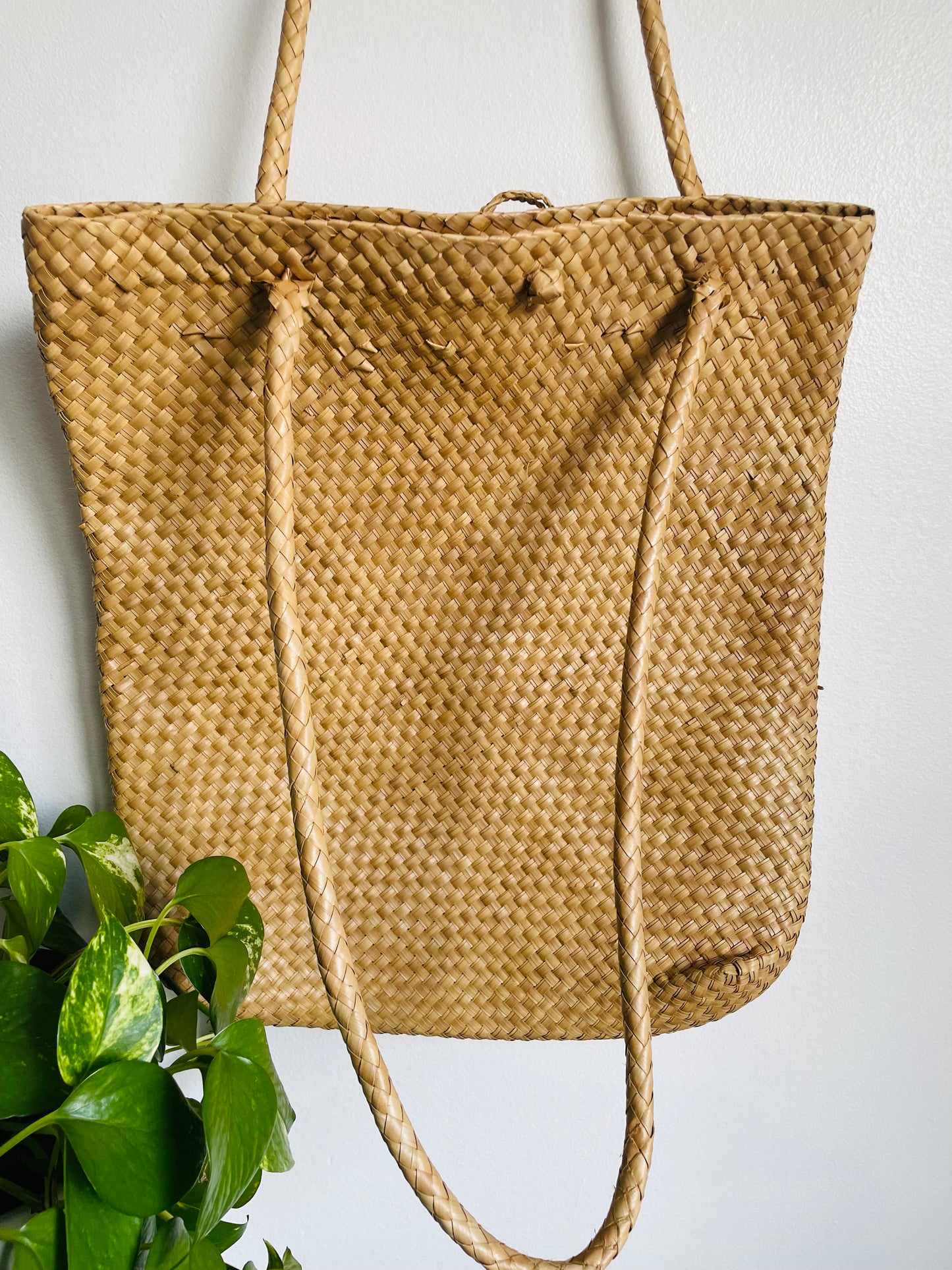 Woven Straw Purse Bag with Handles & Buckle