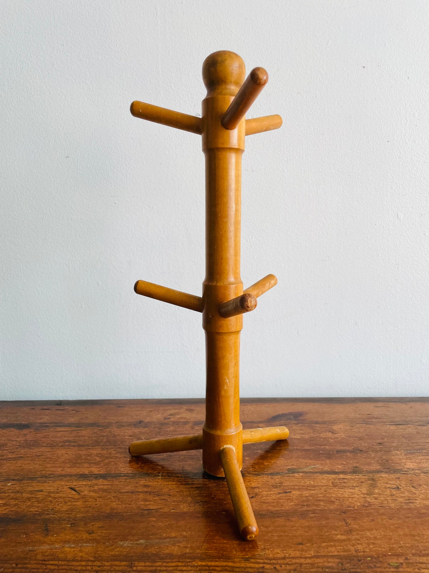 Wood Mug Tree Holder Rack with 6 Arms