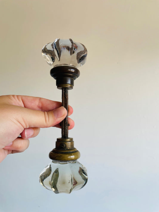 Fluted Glass 8 Point Door Knob Set with Brass Connecting Spindle Shaft #2
