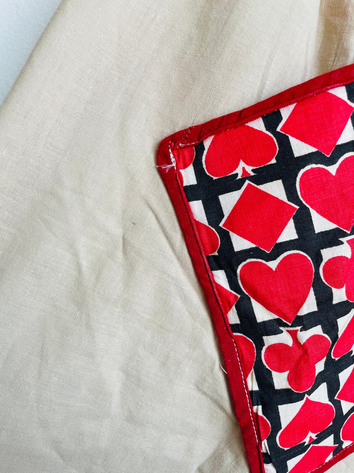 Game Night Waist Tie Apron with Pockets & Card Deck Graphics - Red Clubs, Diamonds, Hearts & Spades