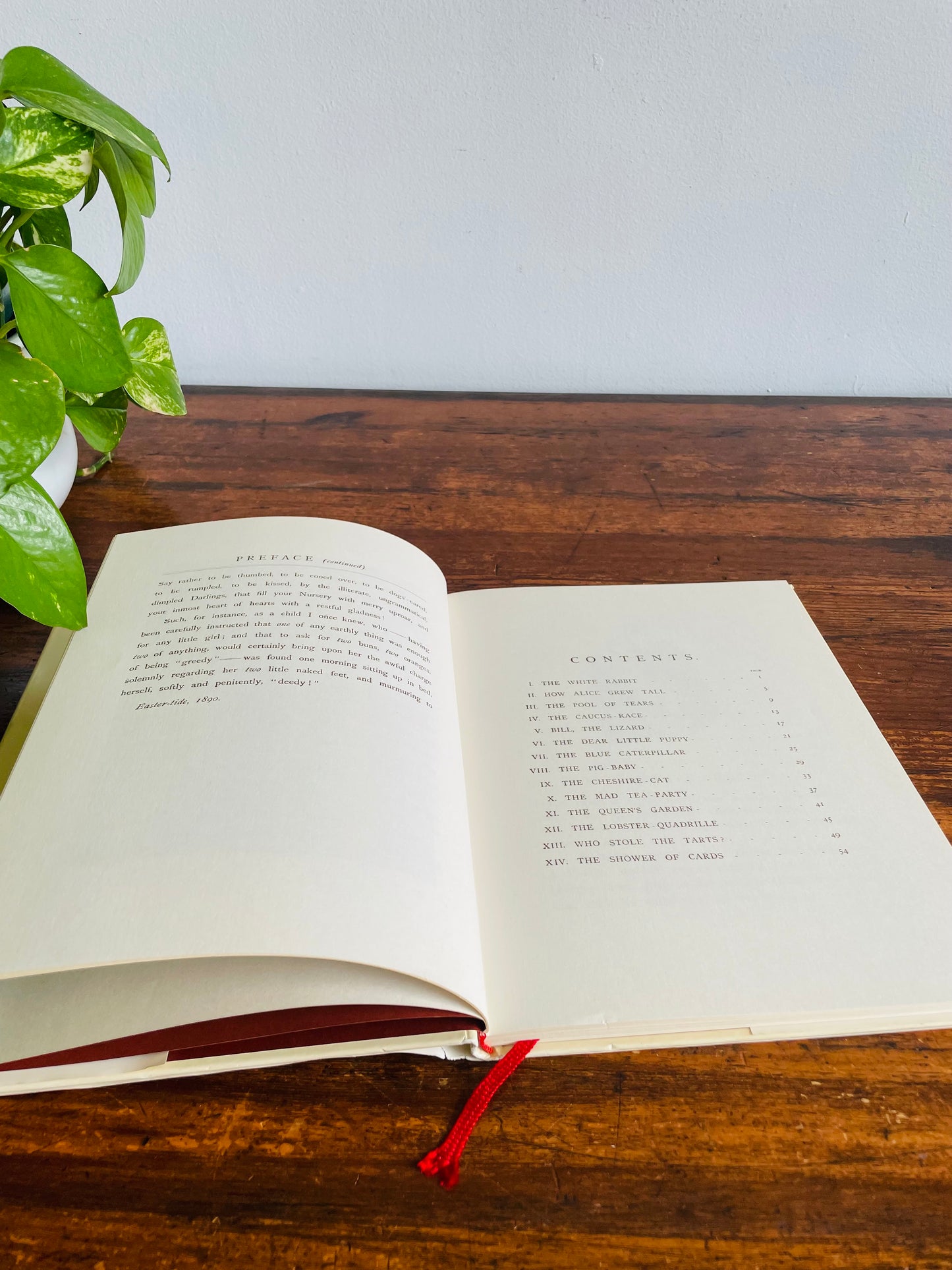 The Nursery Alice by Lewis Carroll Hardcover Book - 1980 Reprint