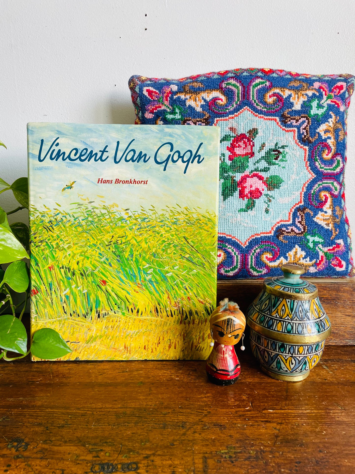 Vintage Vincent Van Gogh Yellow Clothbound Hardcover Coffee Table Art Book by Hans Bronkhorst - Printed in The Netherlands