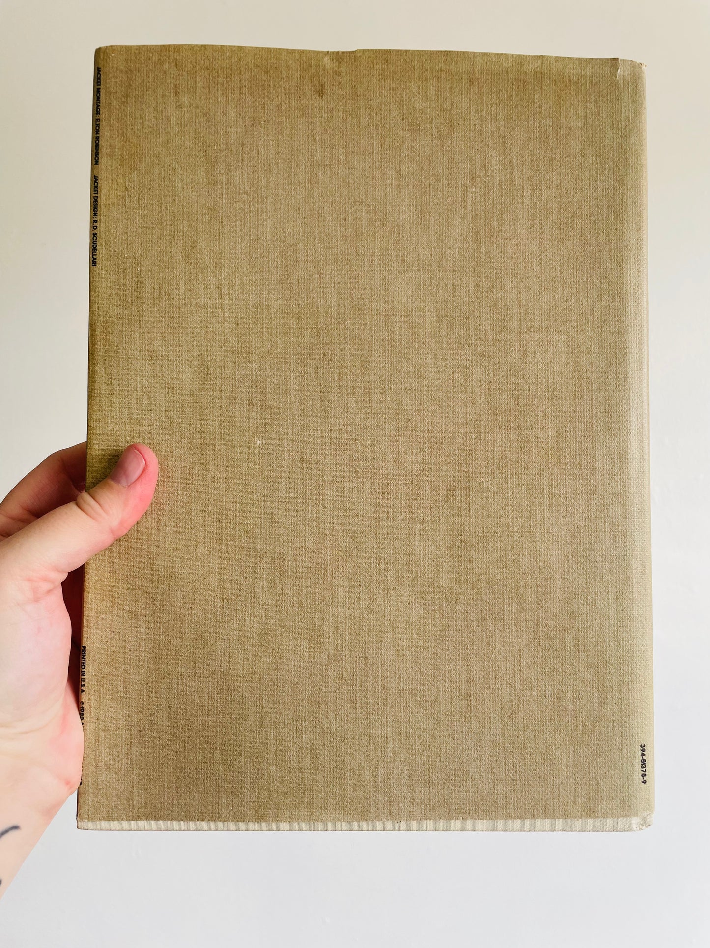 The Shock of The New: The Hundred-Year History of Modern Art Hardcover Book by Robert Hughes (1980)