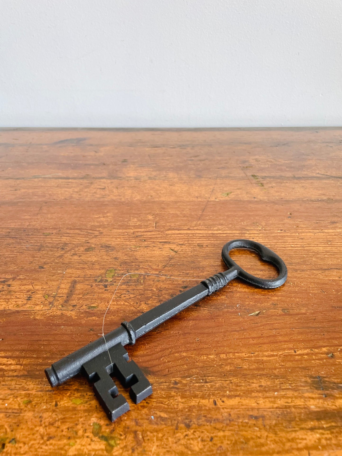 Large Black Cast Iron Skeleton Key