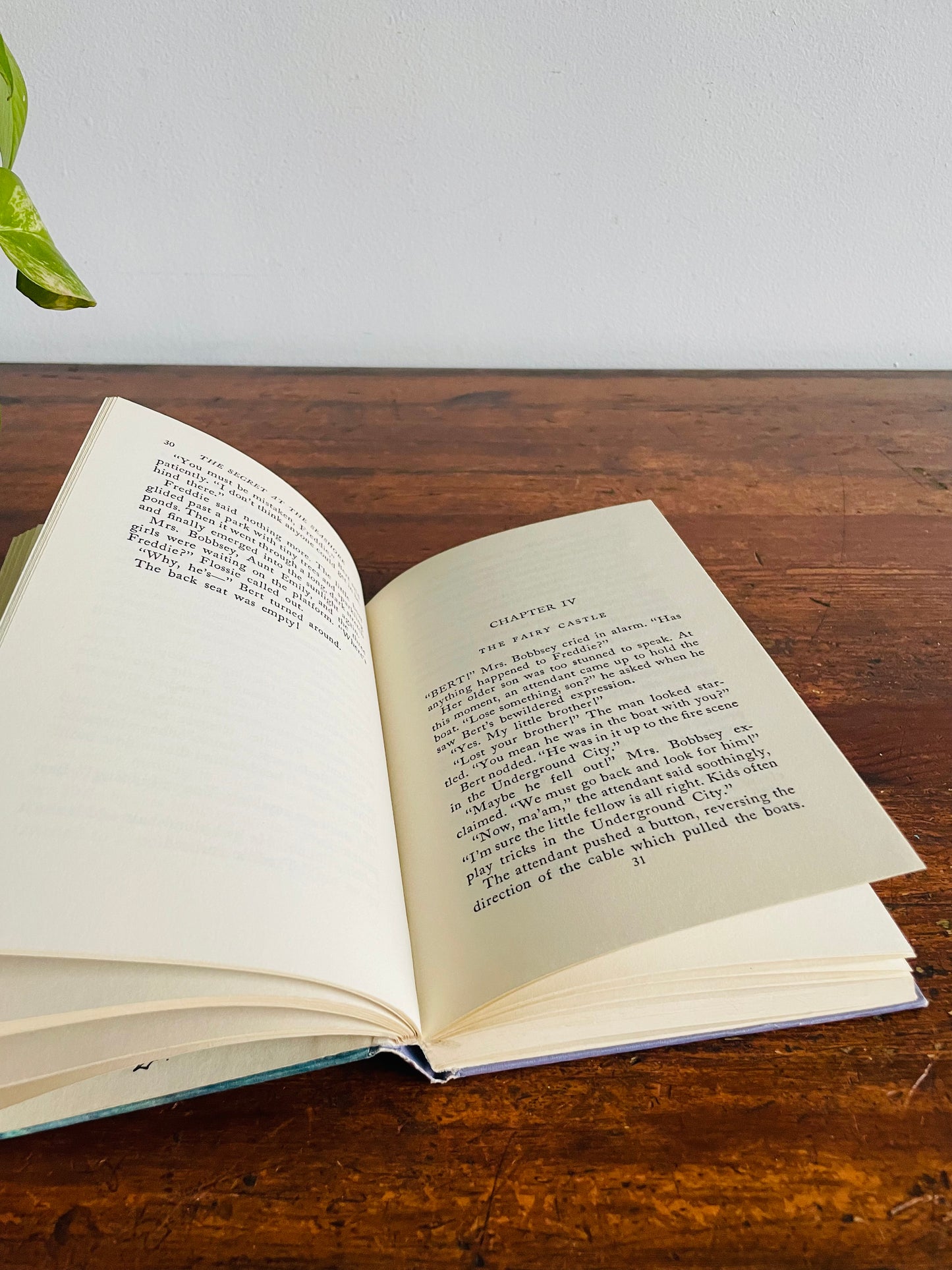 The Bobbsey Twins: The Secret at the Seashore #3 by Laura Lee Hope Hardcover Book (1962)