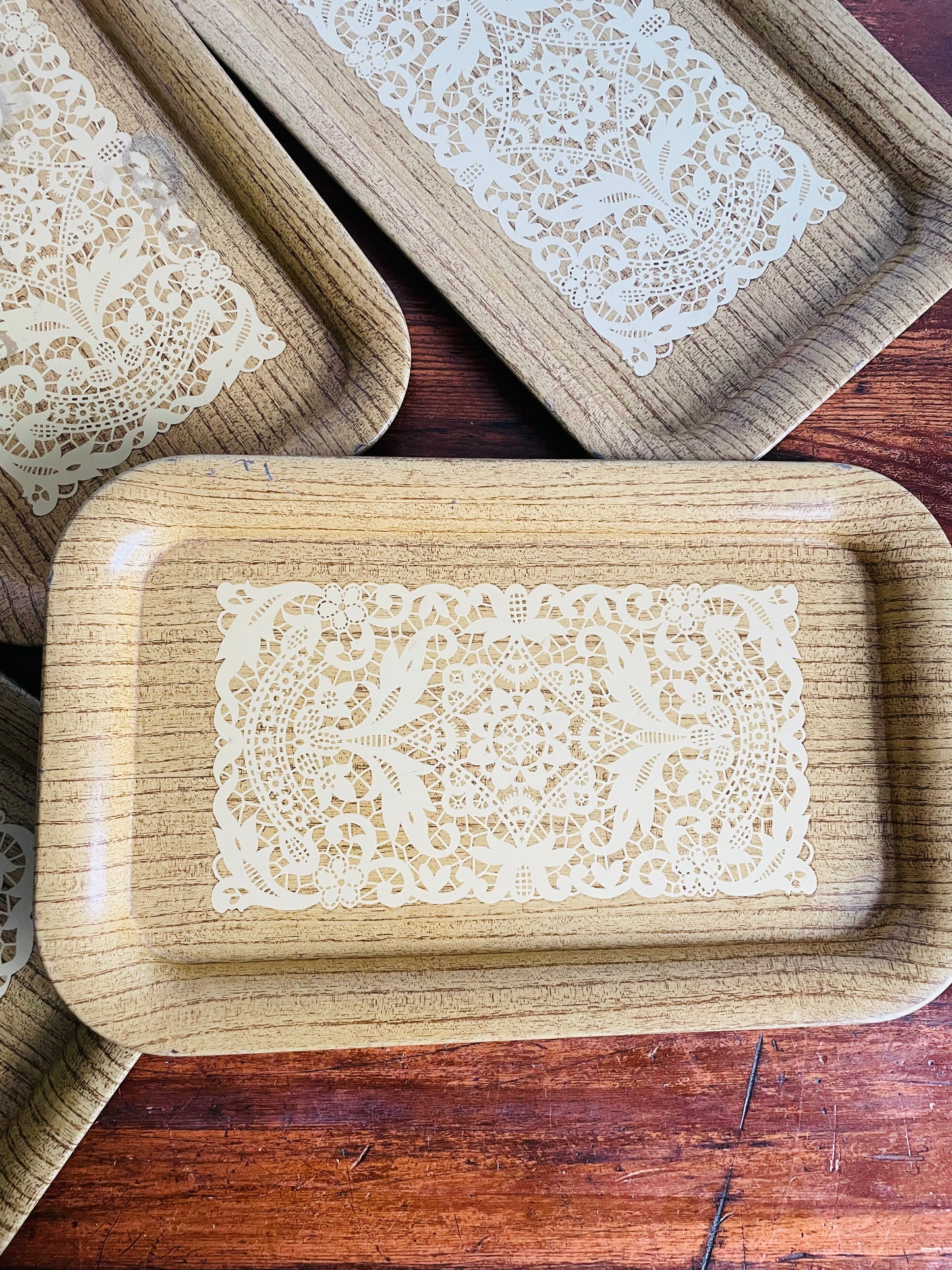 Faux Wood & Doily Design Tin Metal Individual Serving Trays - Set of 4