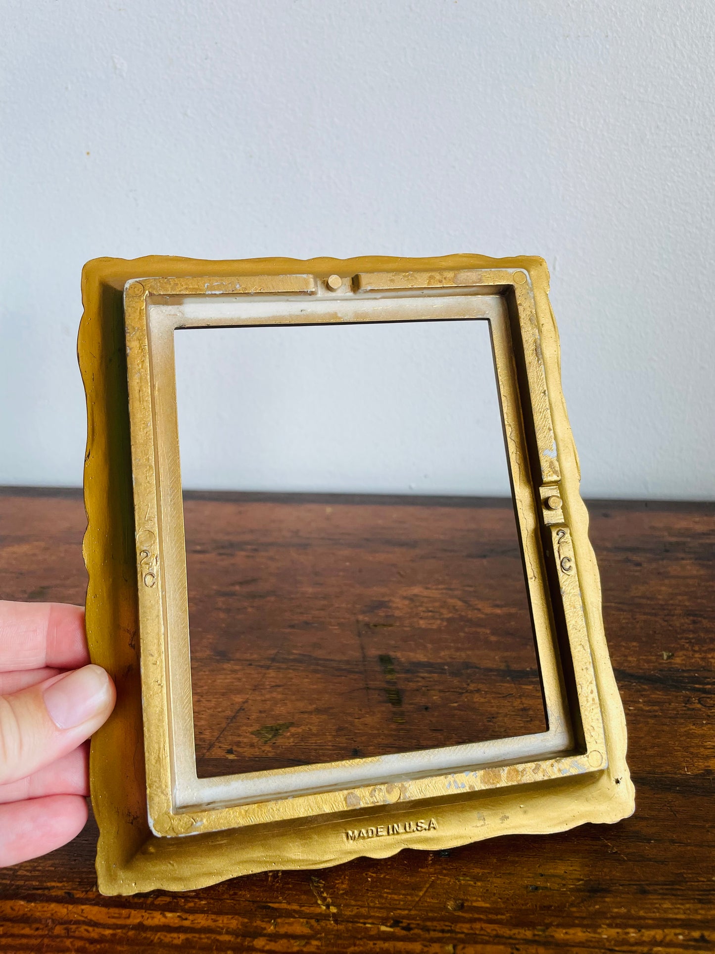 Vintage Empty Resin Ornate Gold Picture Frame - 4.5" x 3.5" Photo Size