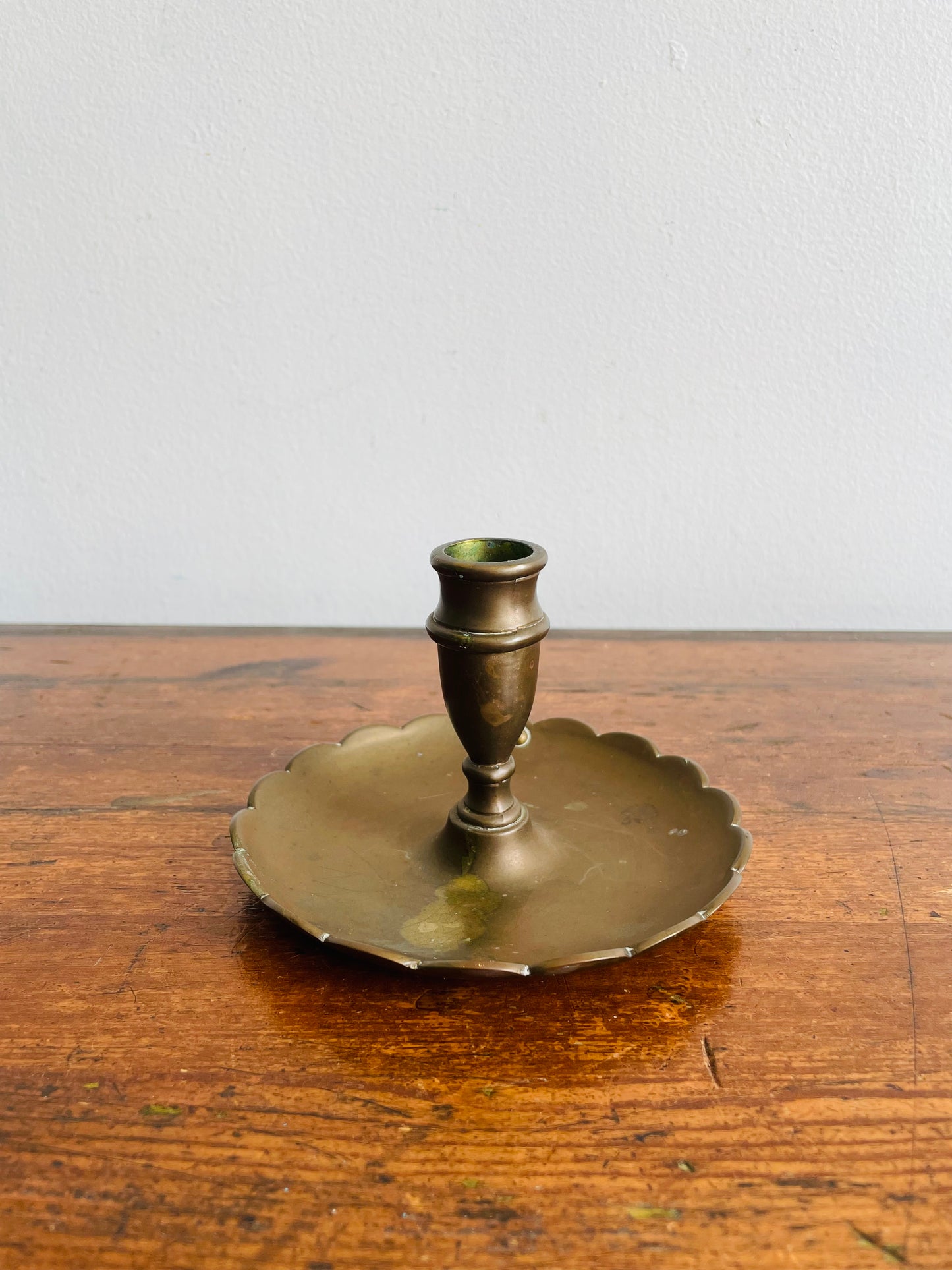 Antique Heavy & Solid Brass Chamberstick Candle Holder with Scalloped Edge