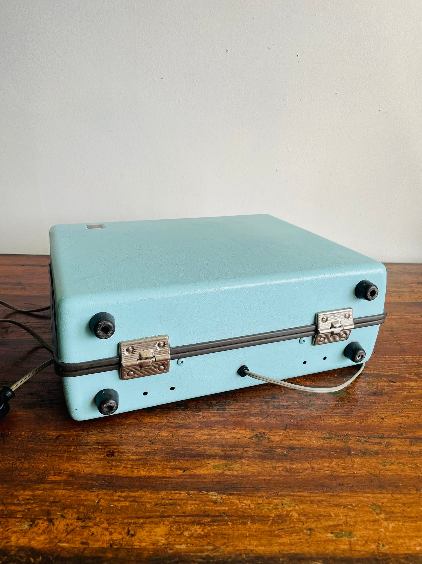 Vintage 1966 Super Cute General Electric Solid State Transistor Portable Suitcase Record Player Model 11A62 - Made in Canada - Tested / Works!