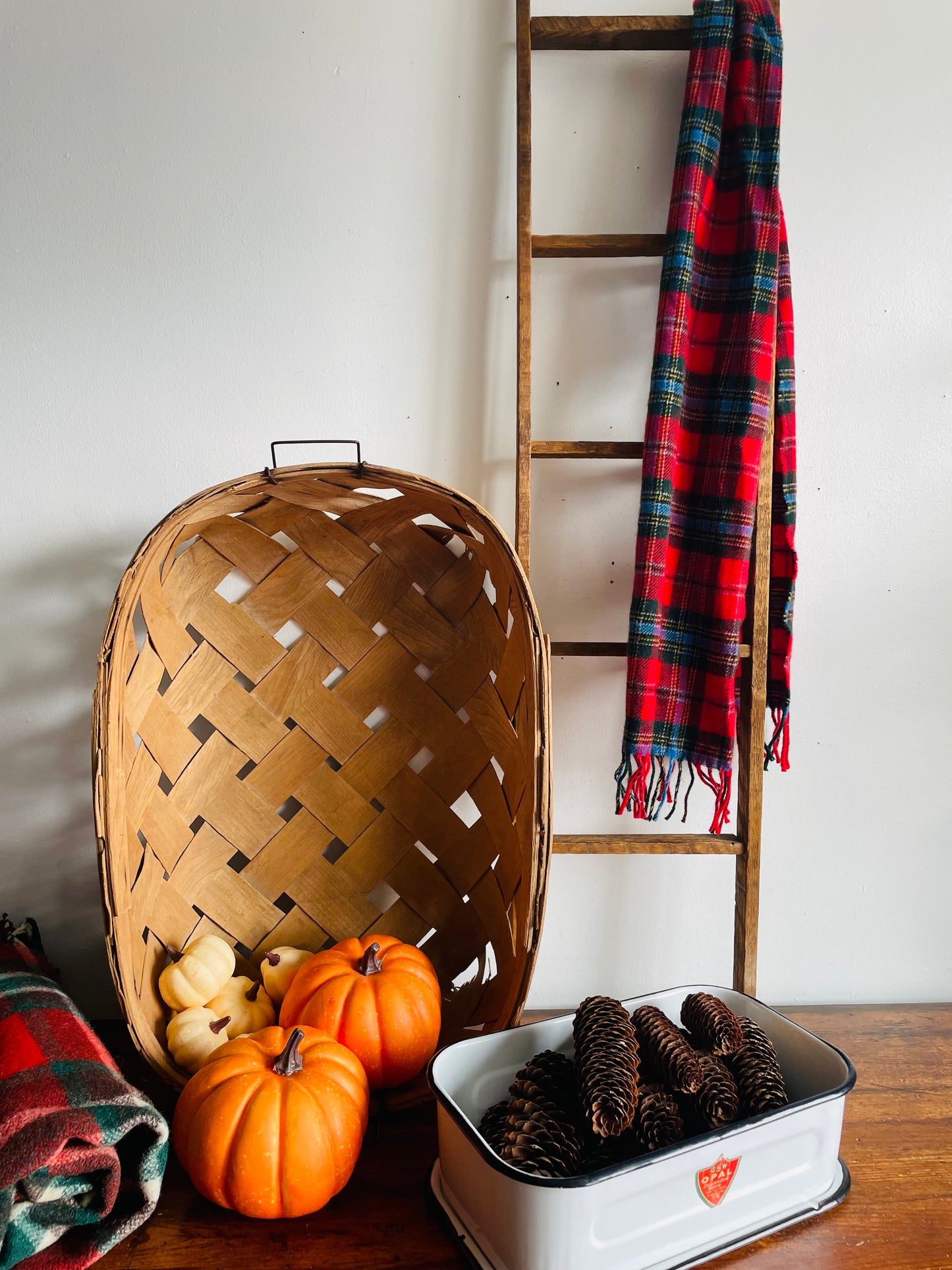 Vintage Narrow 4 Foot Decorative Wood Ladder - Great for Porch Decor, Staging, Scarves, Etc.