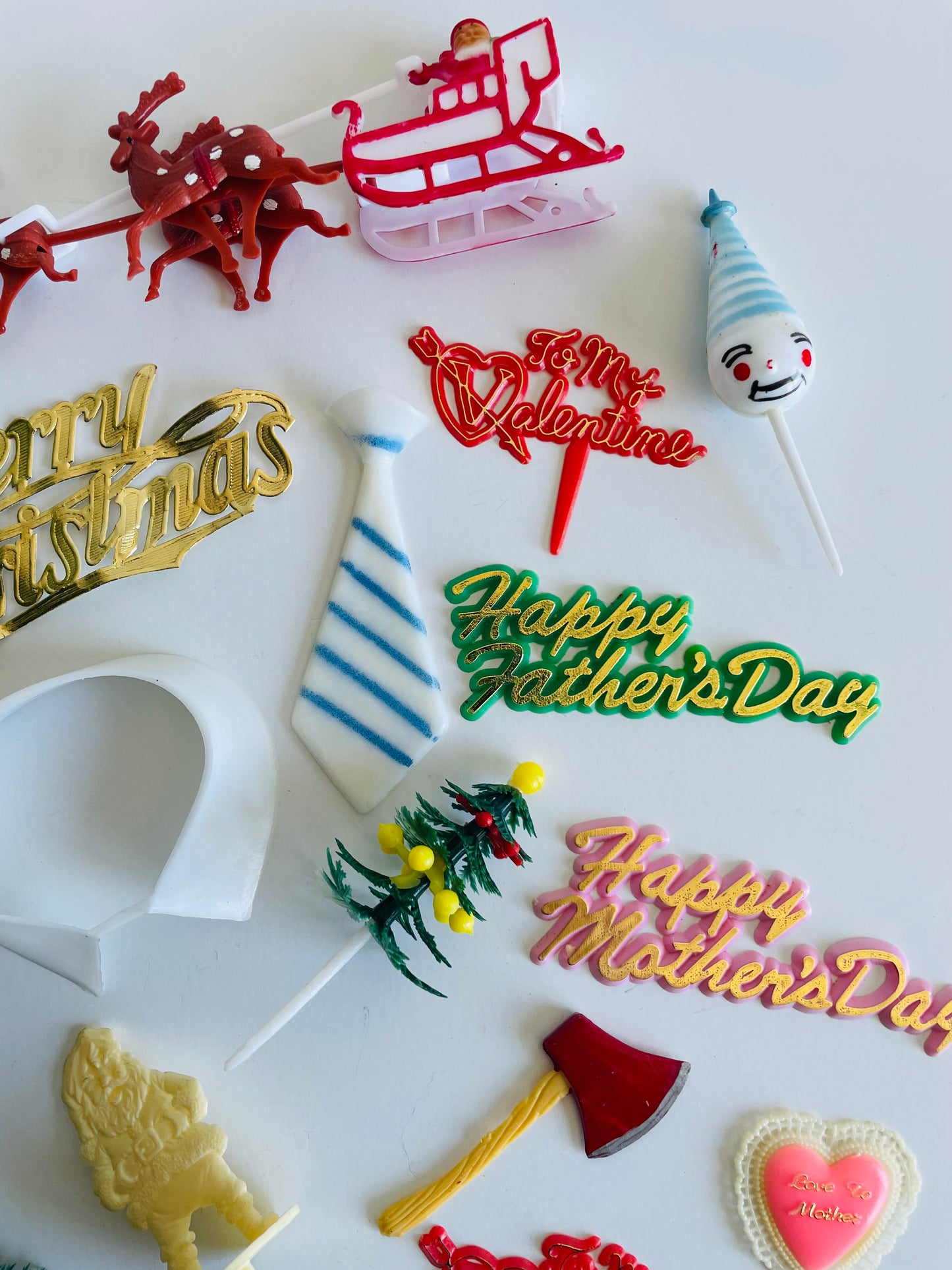 Vintage Cake Topper Decoration Bundle - Set of 19 Pieces for a Variety of Holidays & Occasions