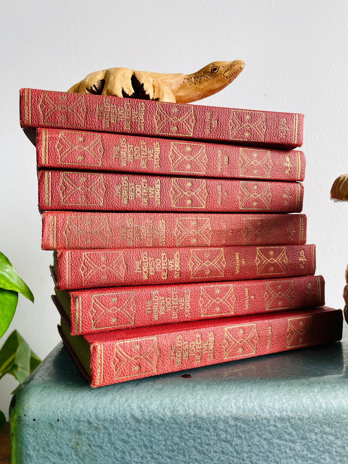 The World's Best 100 Detective Stories (1929) - Bundle of 7 Hardcover Books - Editor in Chief Eugene Thwing - Volumes 1, 2, 3, 5, 6, 8, 10