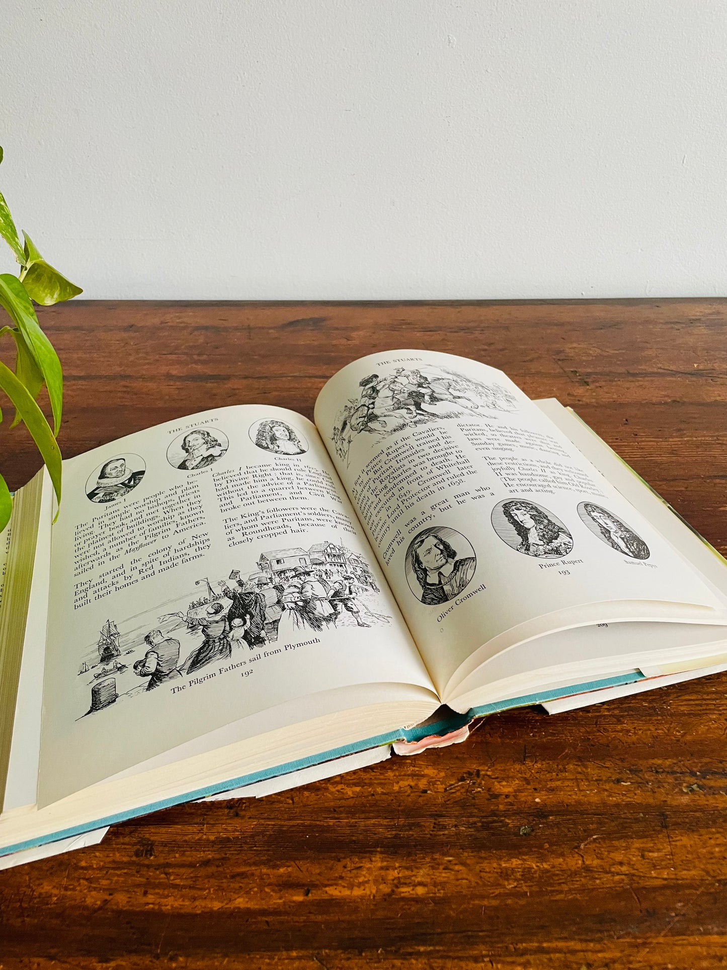 Looking At History: Britain From Cavemen to the Present Day by R. J. Unstead Hardcover Illustrated Book (1966)